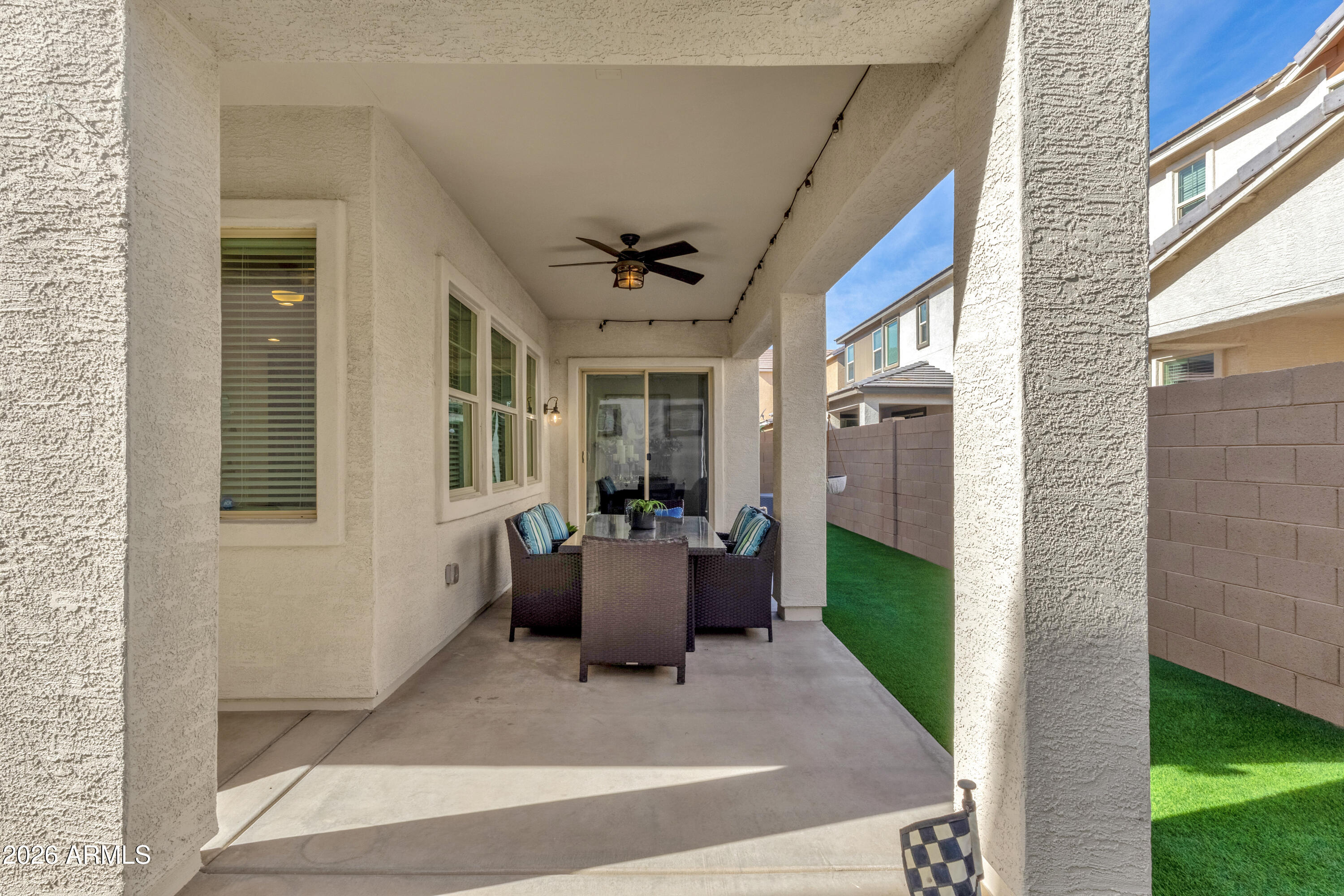 758 W WINCHESTER Drive