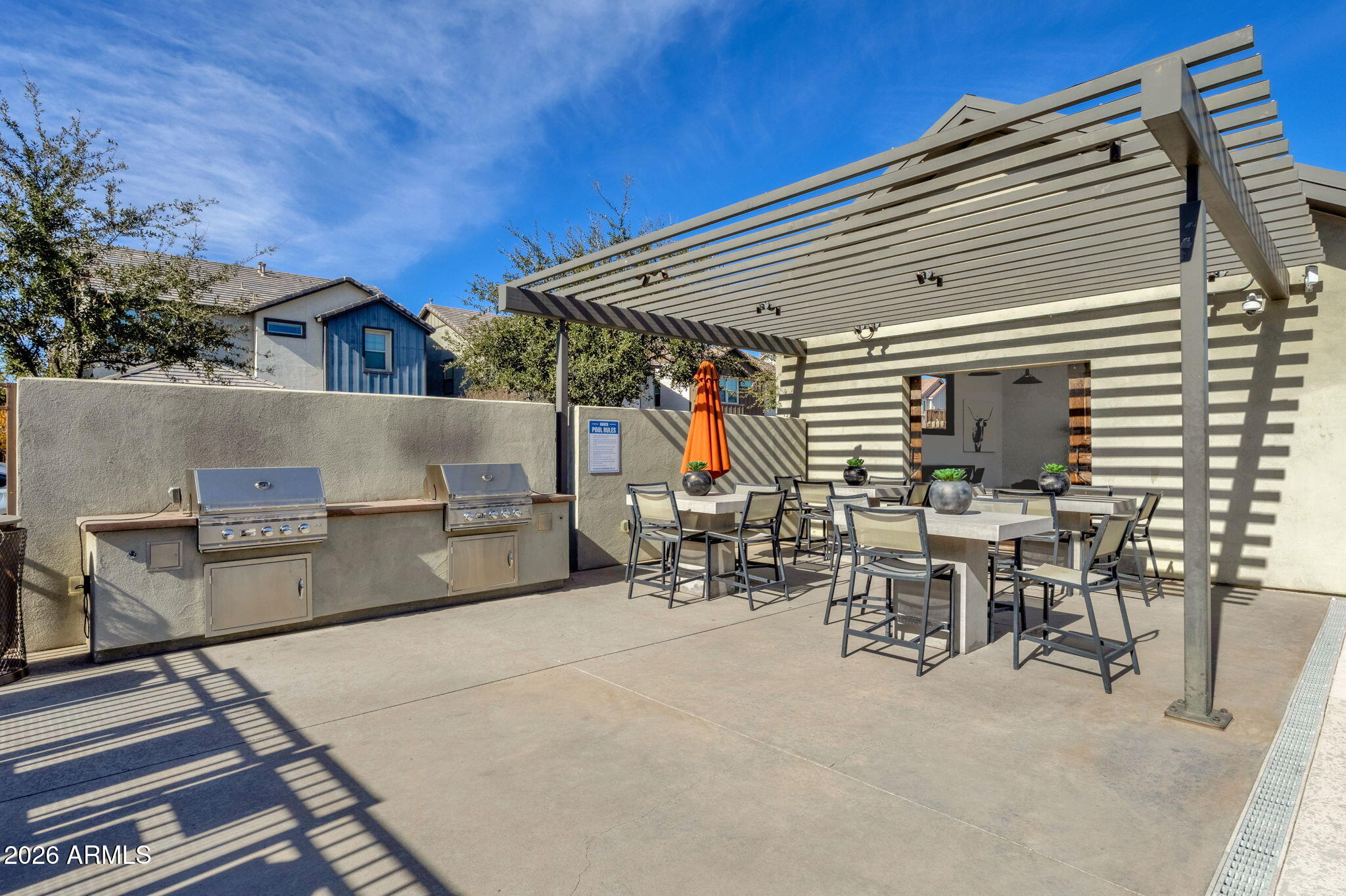 758 W WINCHESTER Drive