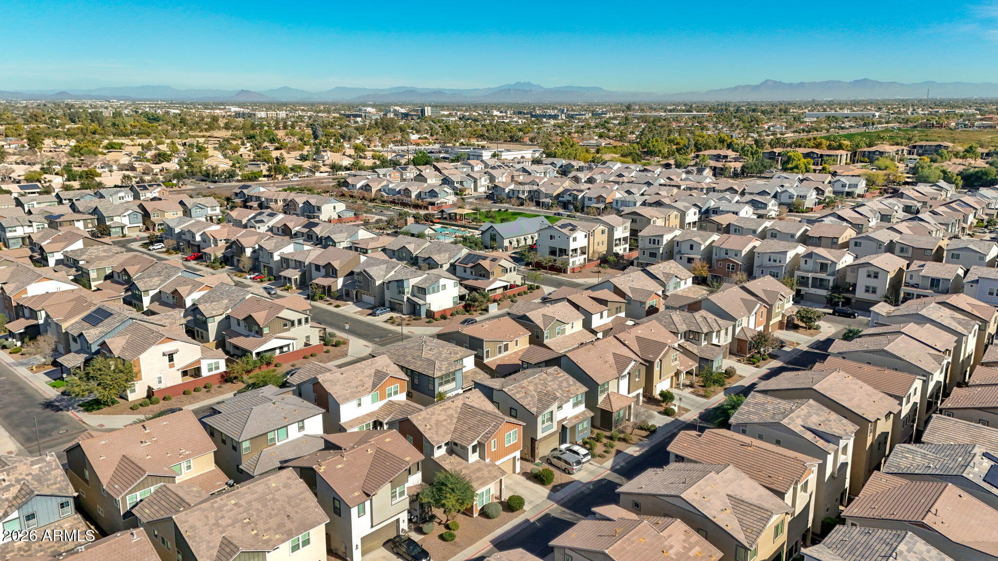 758 W WINCHESTER Drive