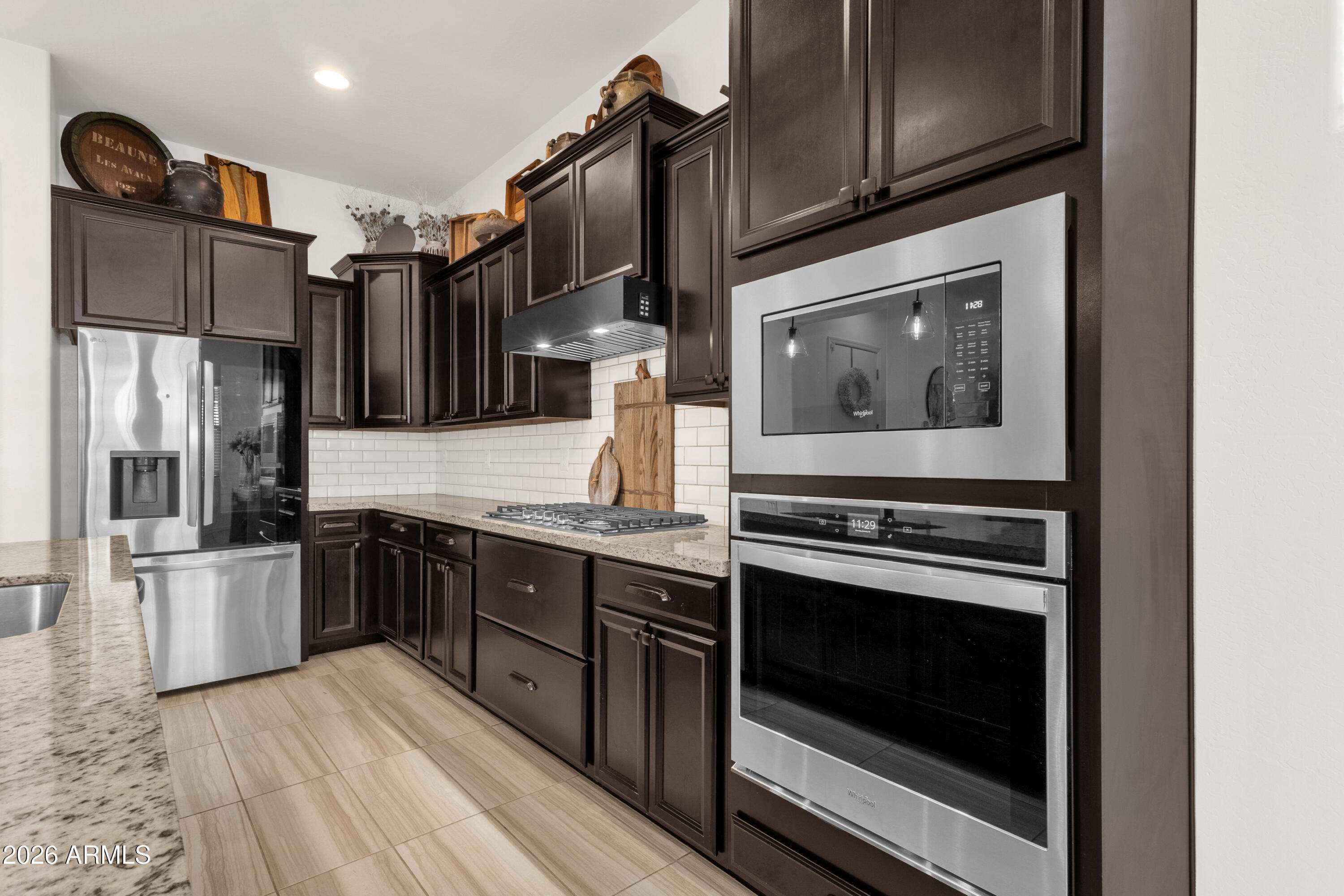 758 W WINCHESTER Drive