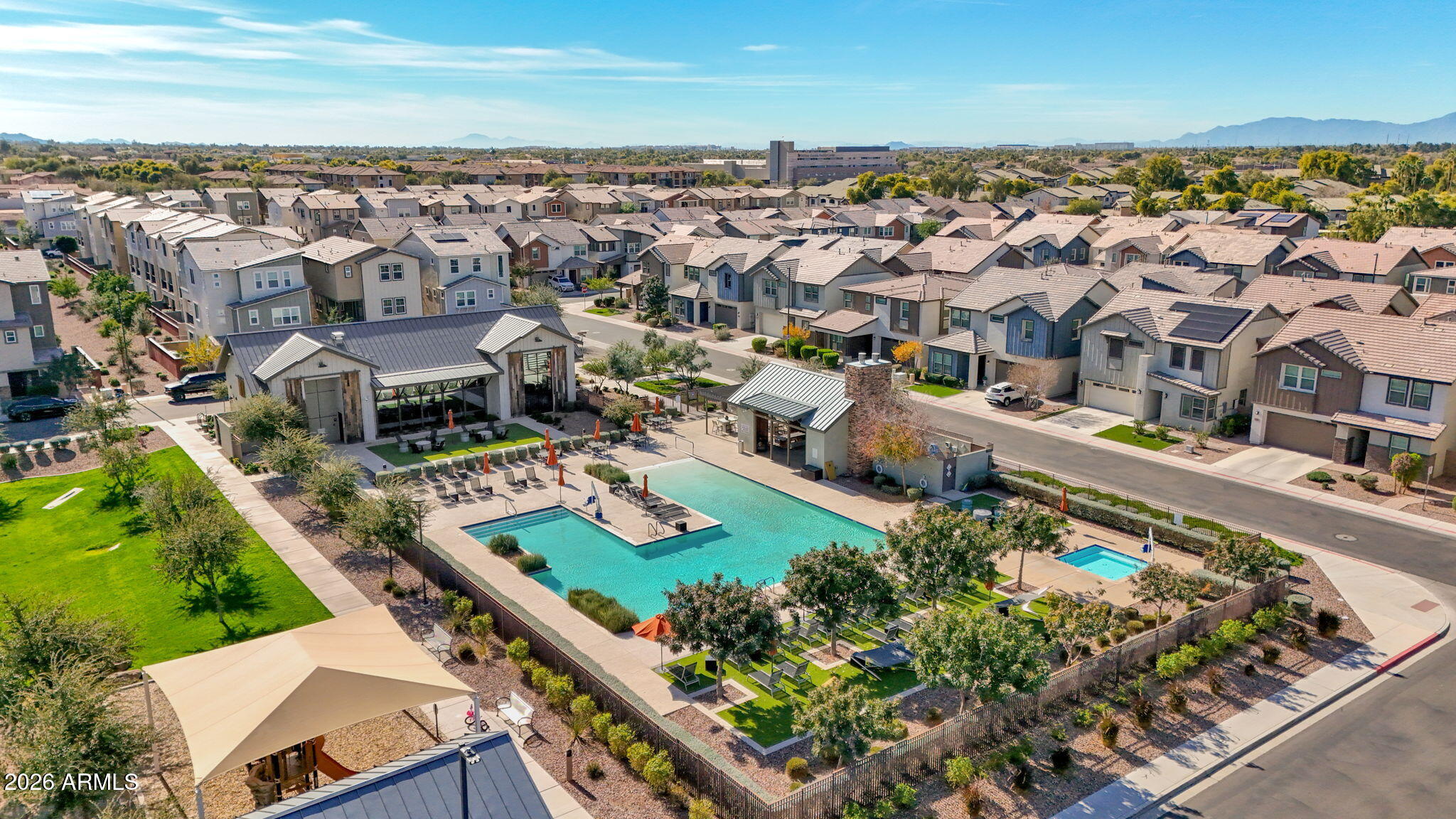 758 W WINCHESTER Drive