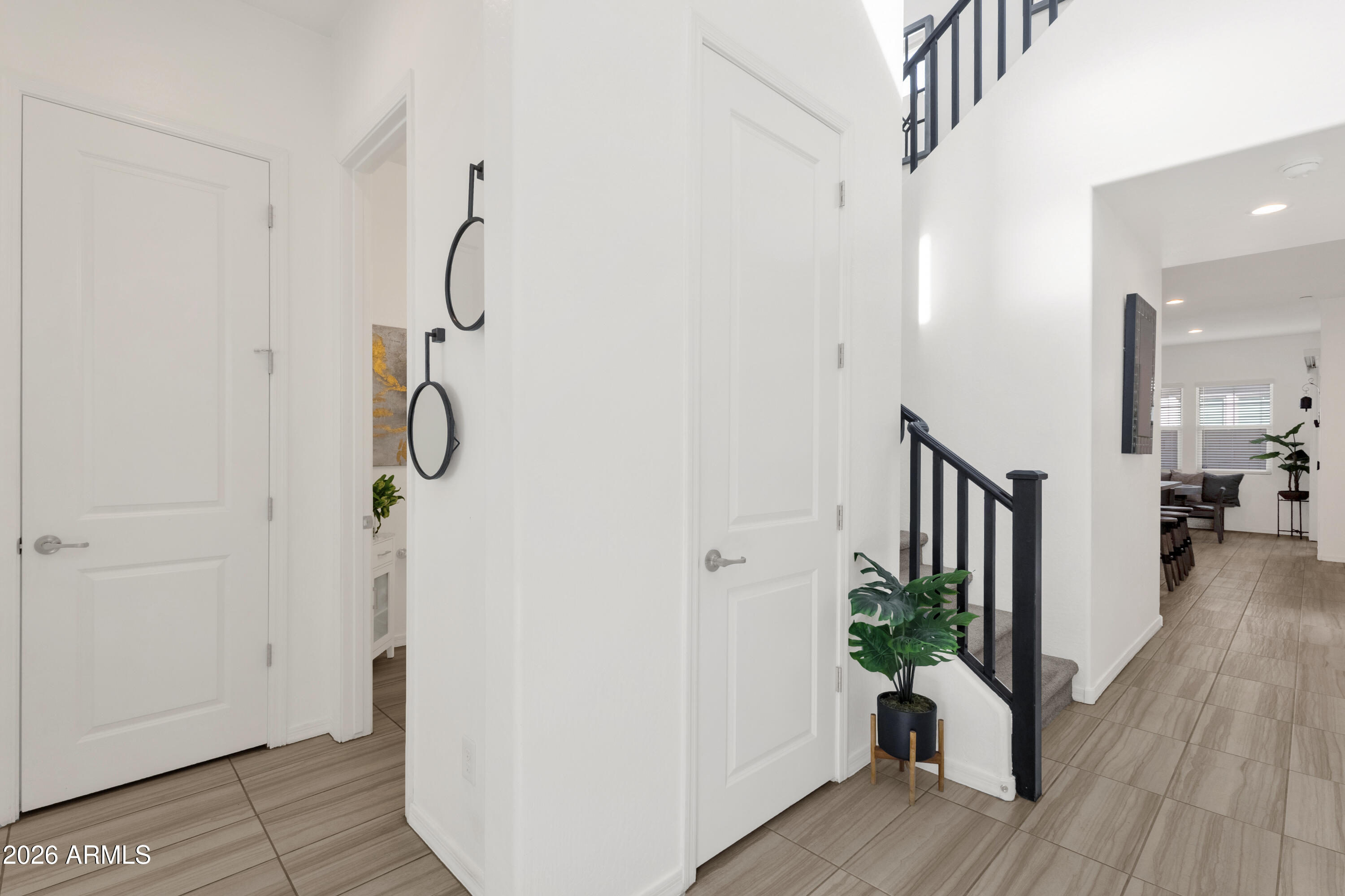 758 W WINCHESTER Drive