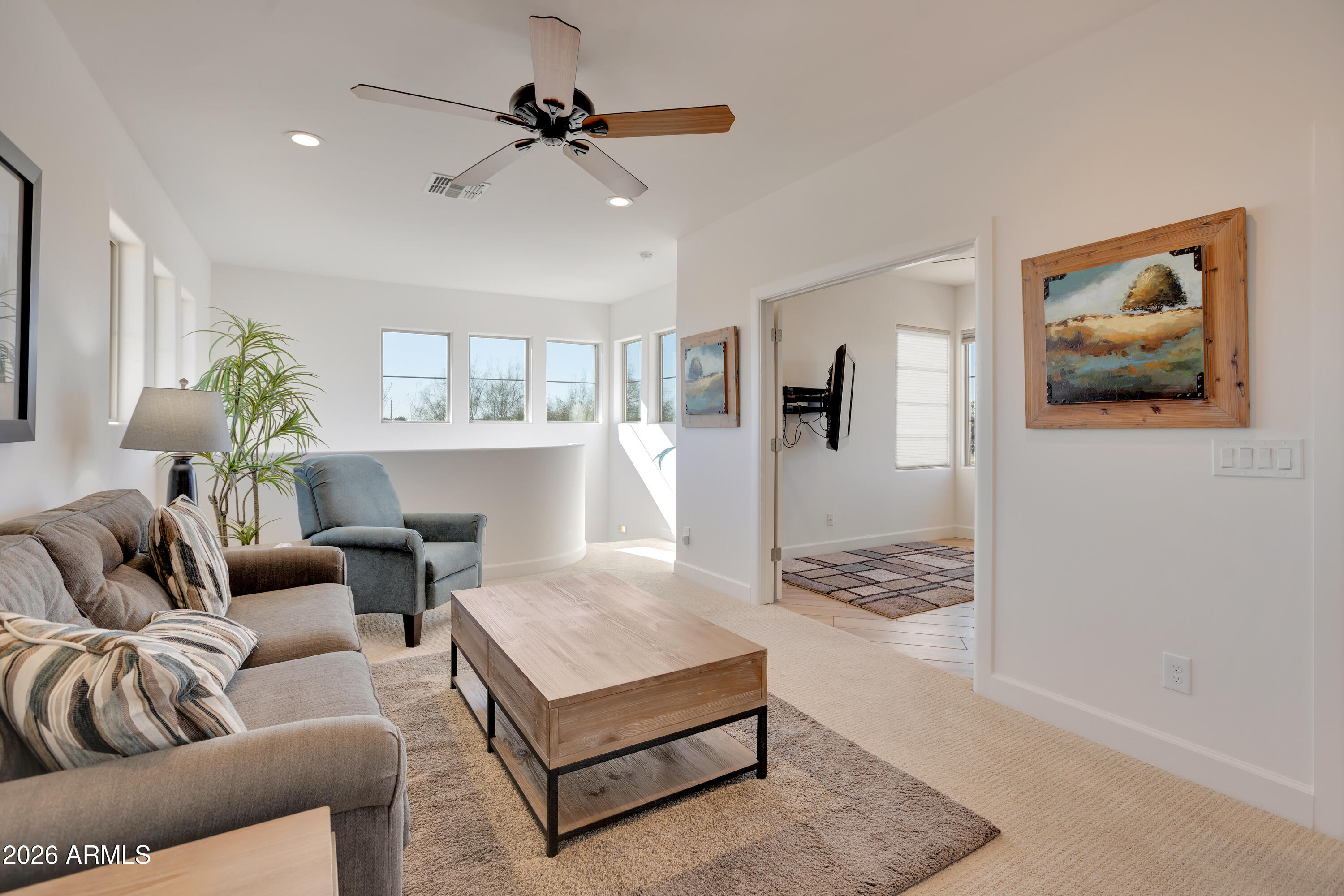 36087 N DESERT TEA Drive