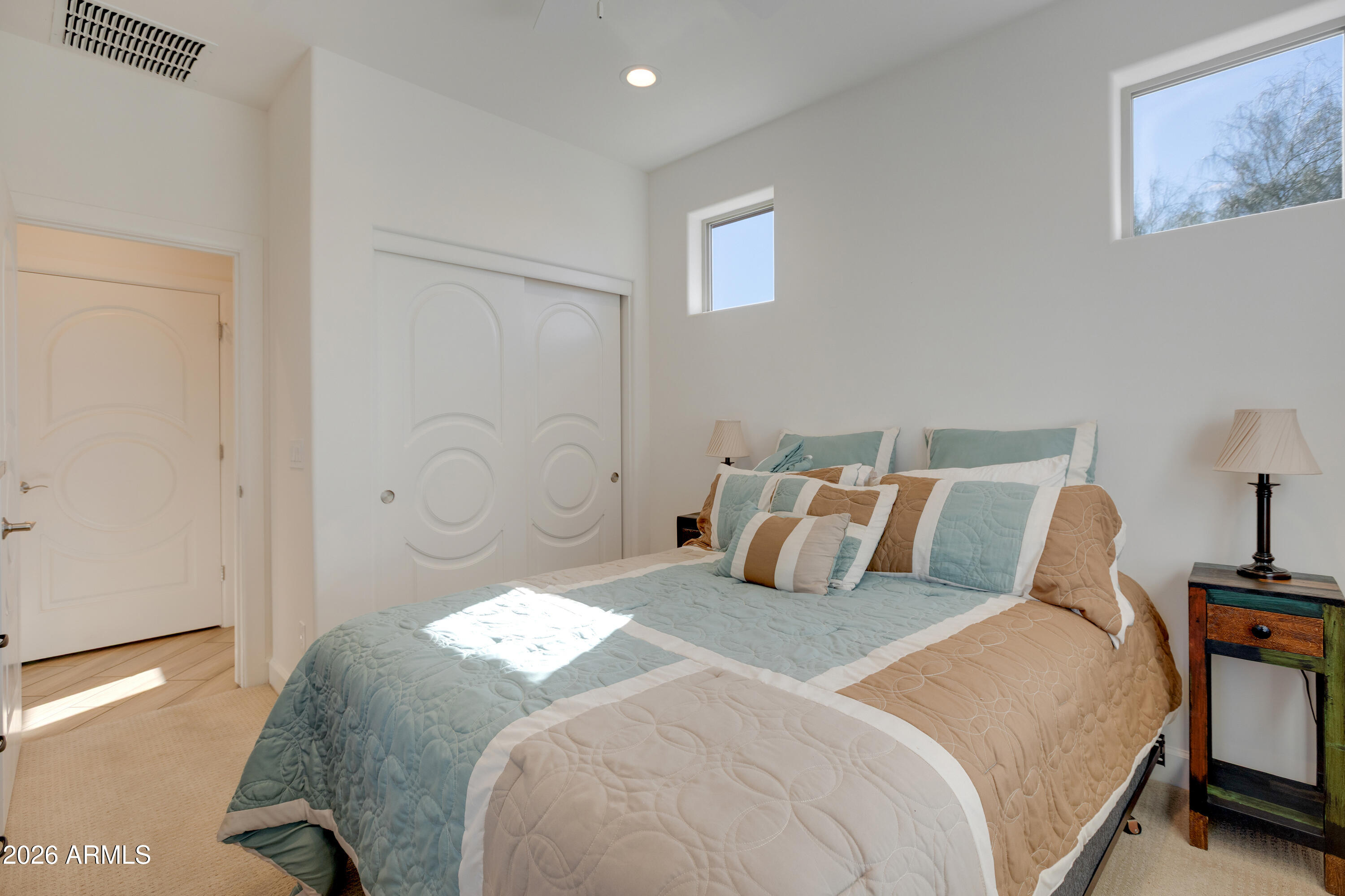 36087 N DESERT TEA Drive