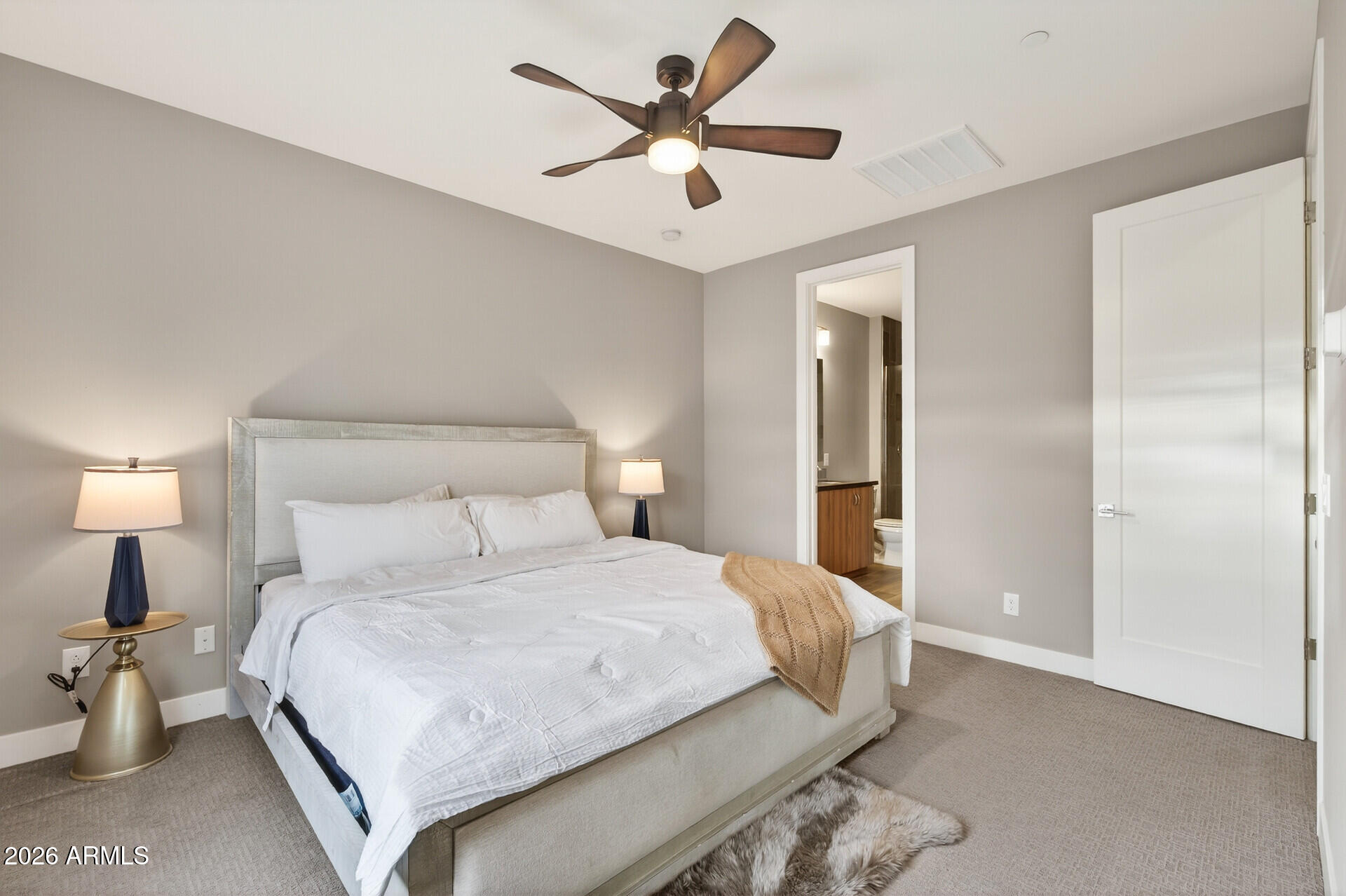 1717 E MORTEN Avenue 38