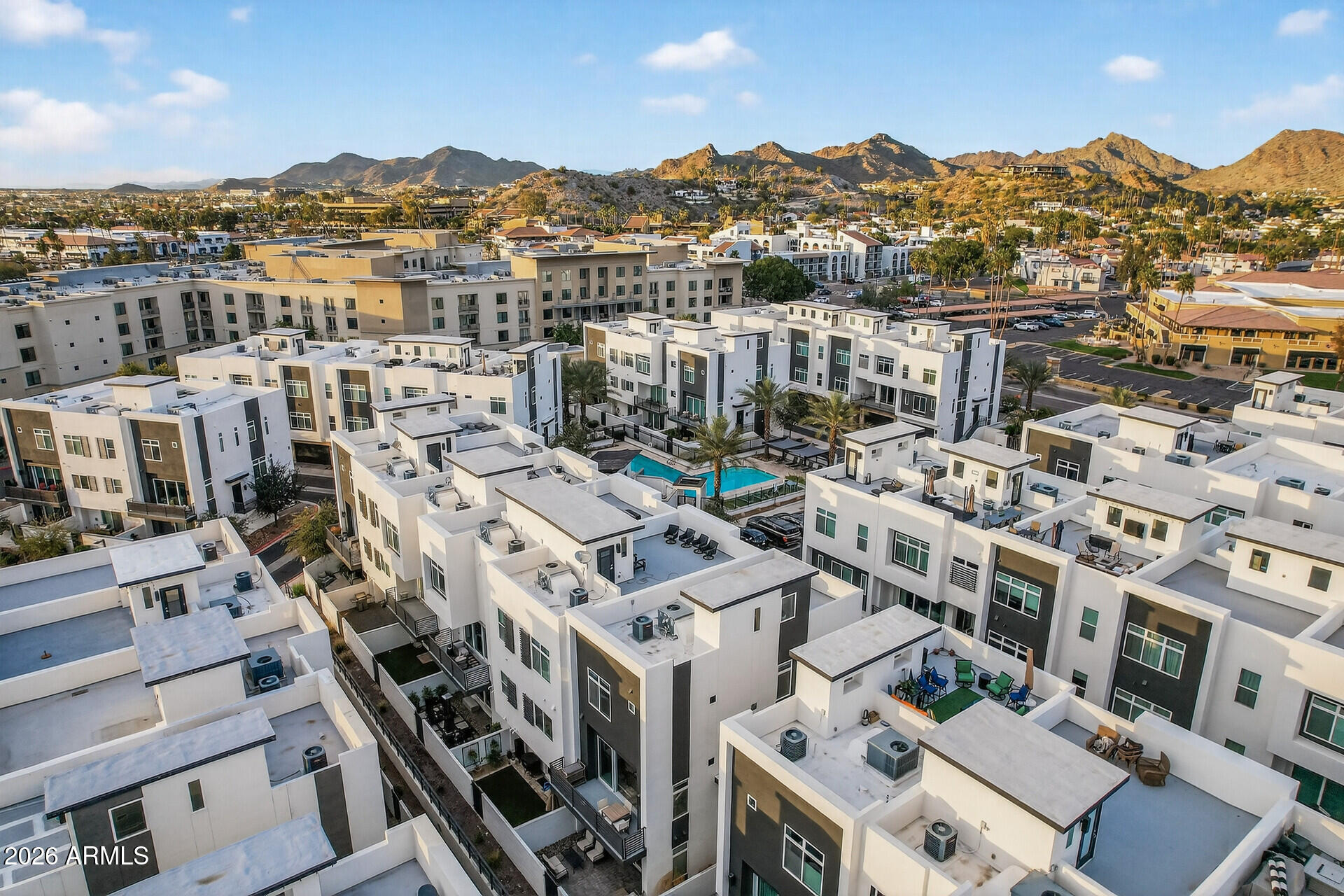 1717 E MORTEN Avenue 38