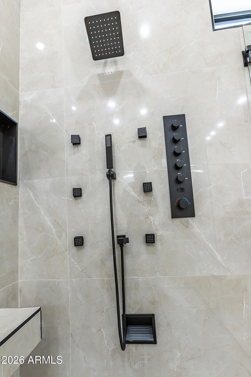 2536 E Indianola Avenue