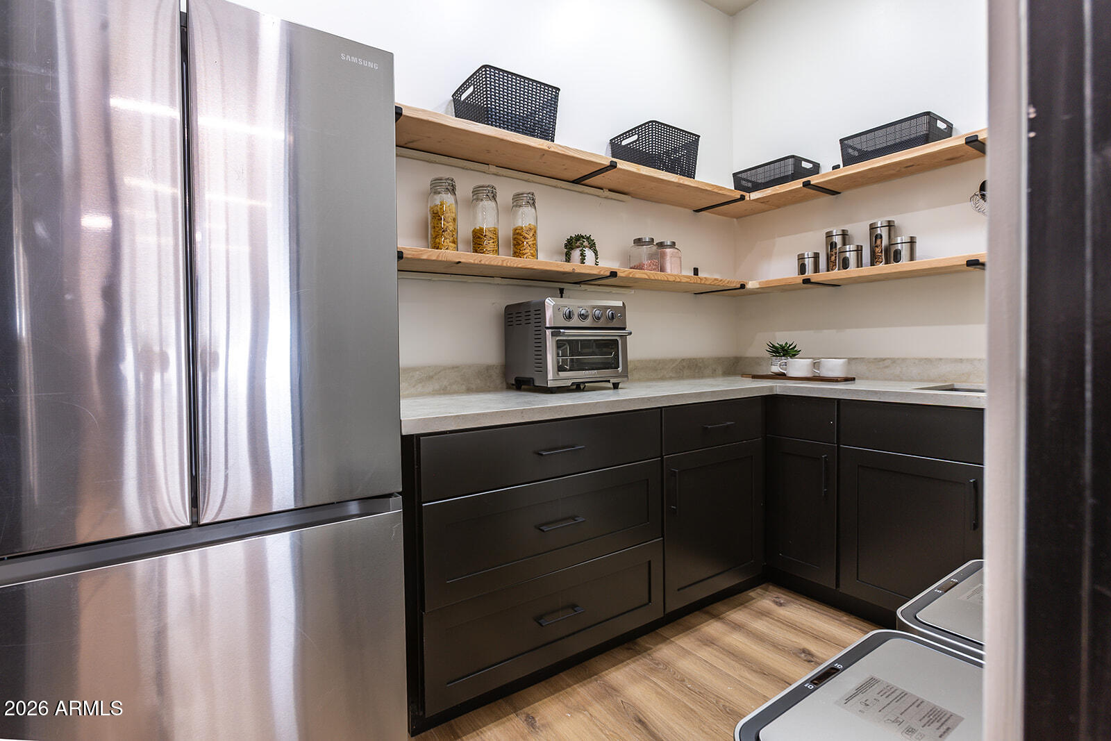 2536 E Indianola Avenue