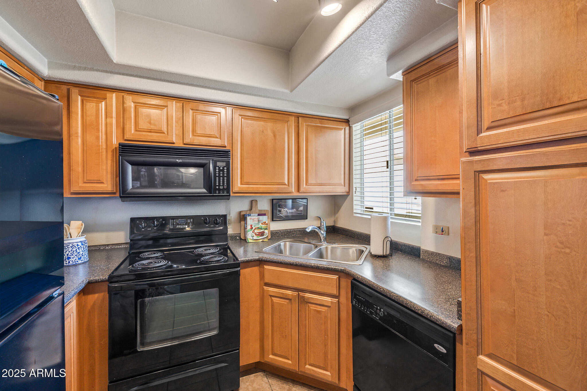 1825 W RAY Road 2036