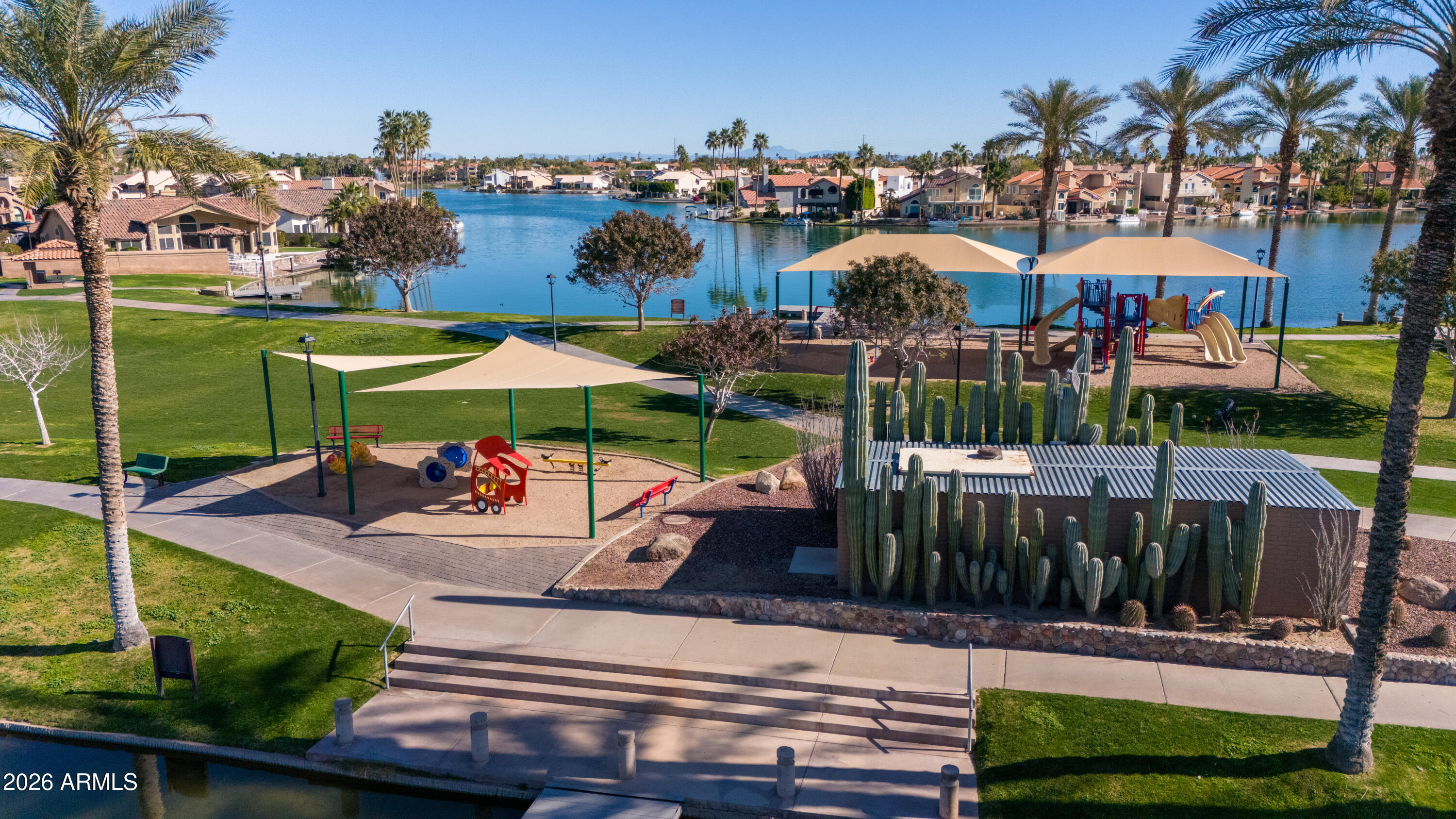 3821 E TANGLEWOOD Drive