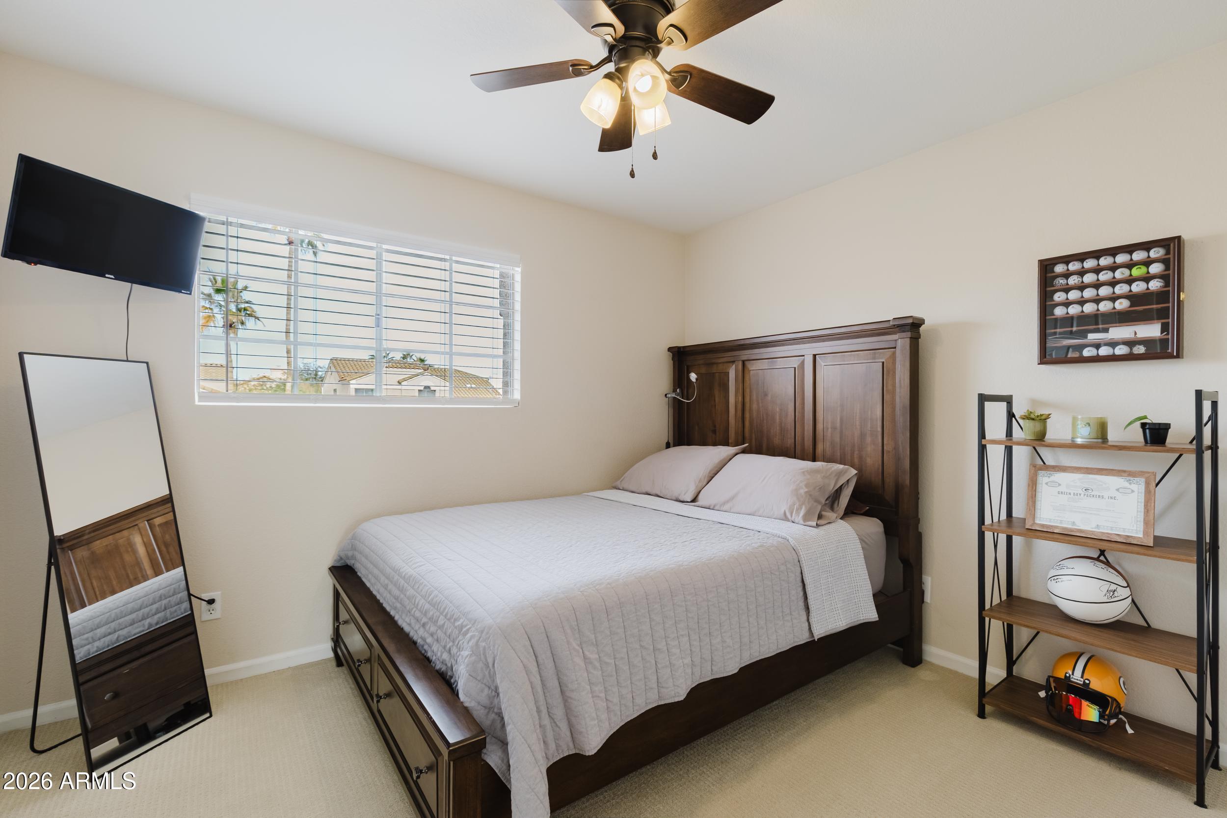 3821 E TANGLEWOOD Drive