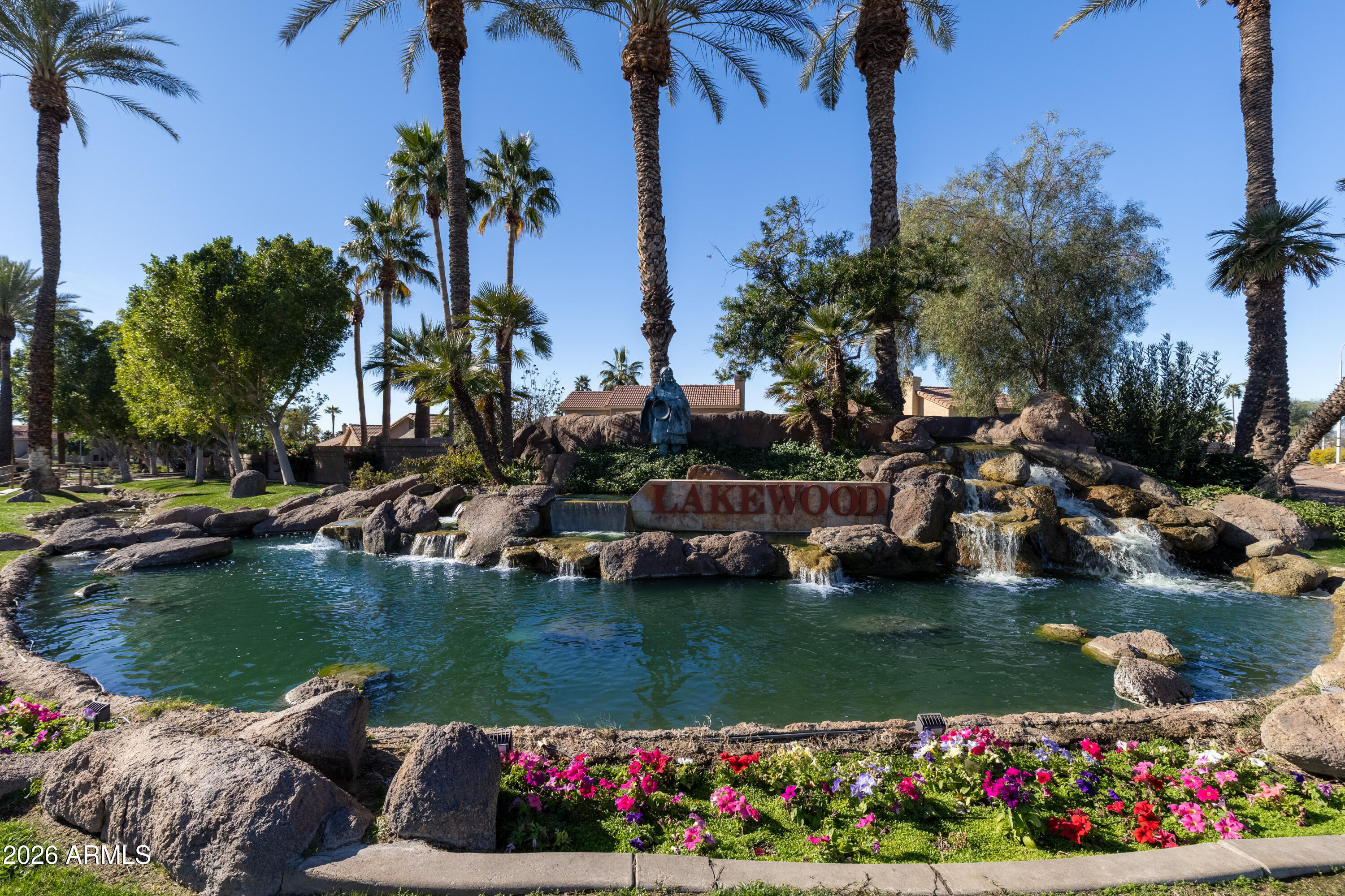 3821 E TANGLEWOOD Drive