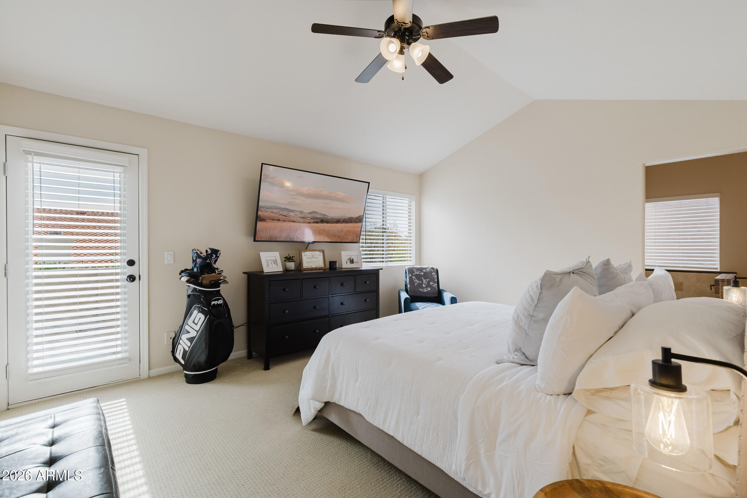 3821 E TANGLEWOOD Drive