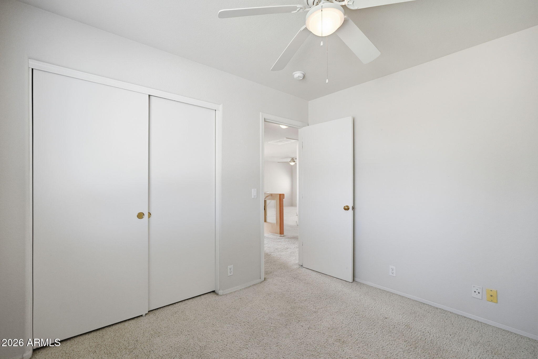 2546 E CAMELLIA Drive