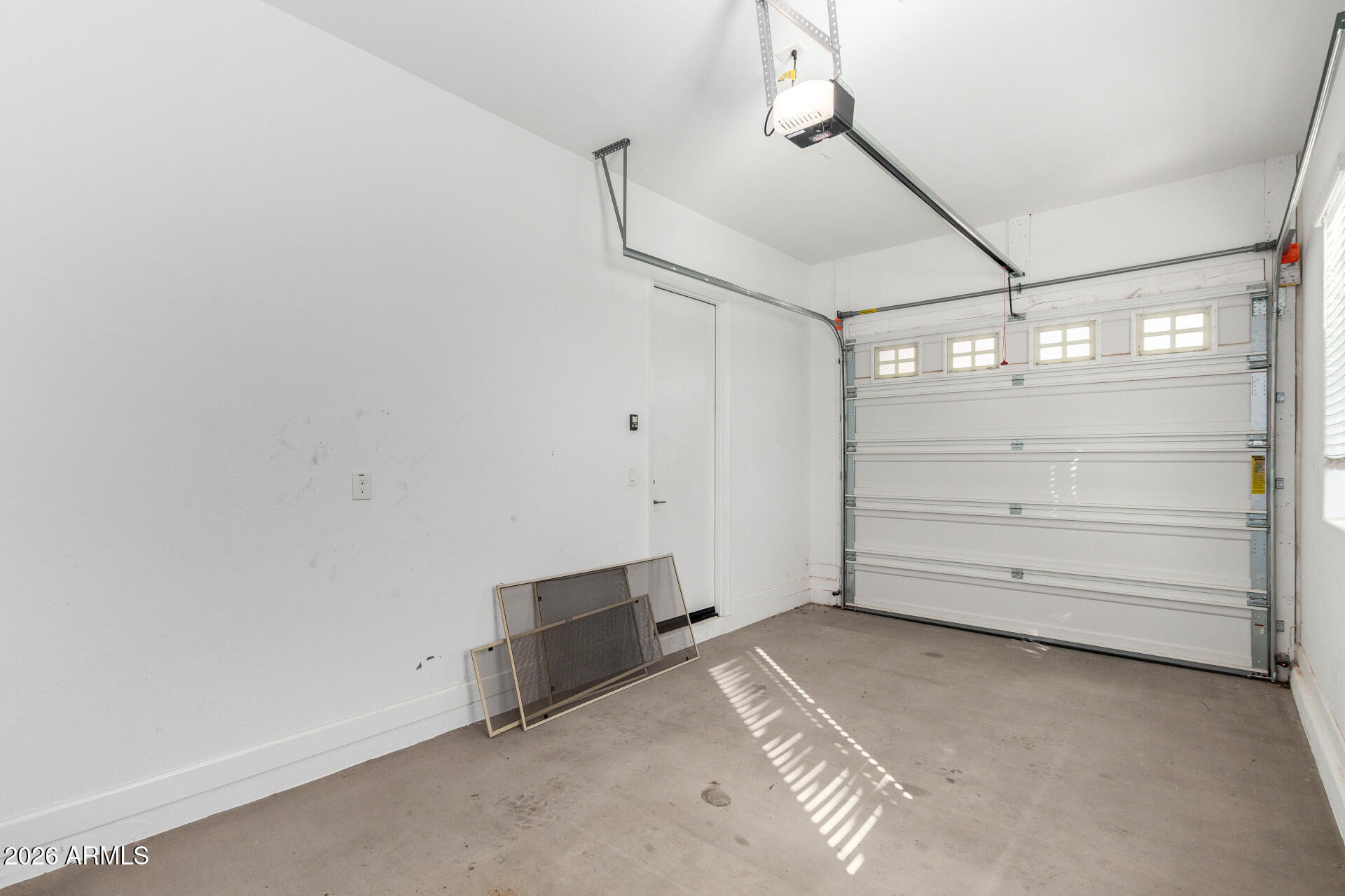 21466 E VIA DE ARBOLES