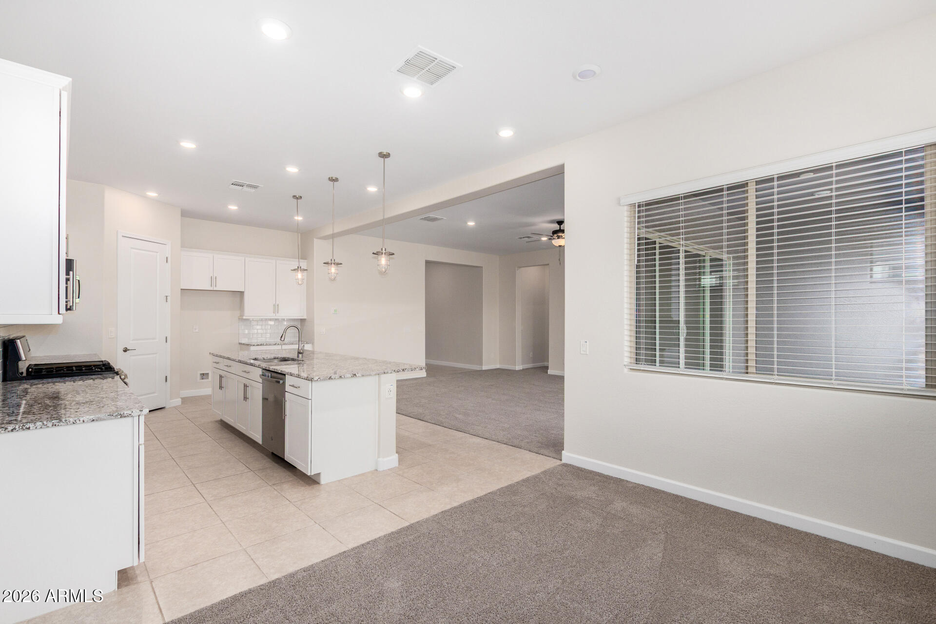 21466 E VIA DE ARBOLES