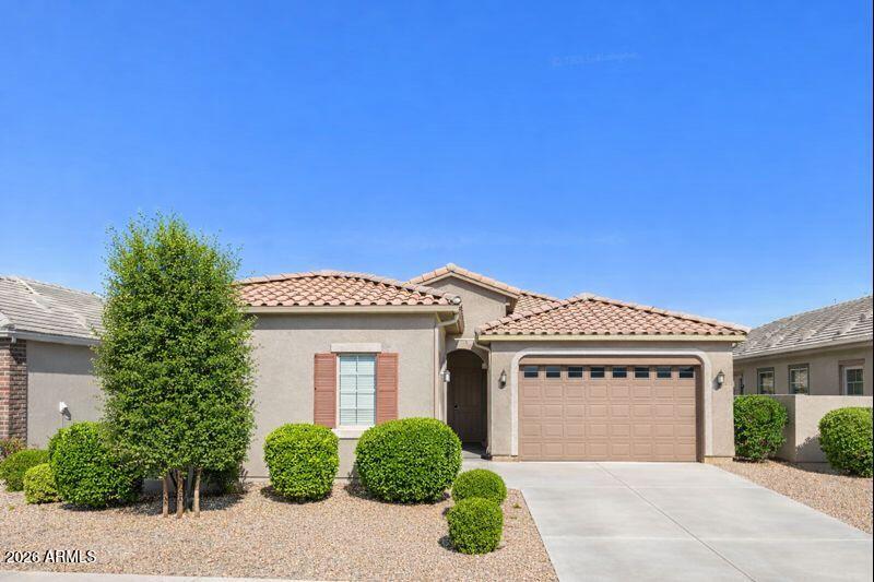 21466 E VIA DE ARBOLES