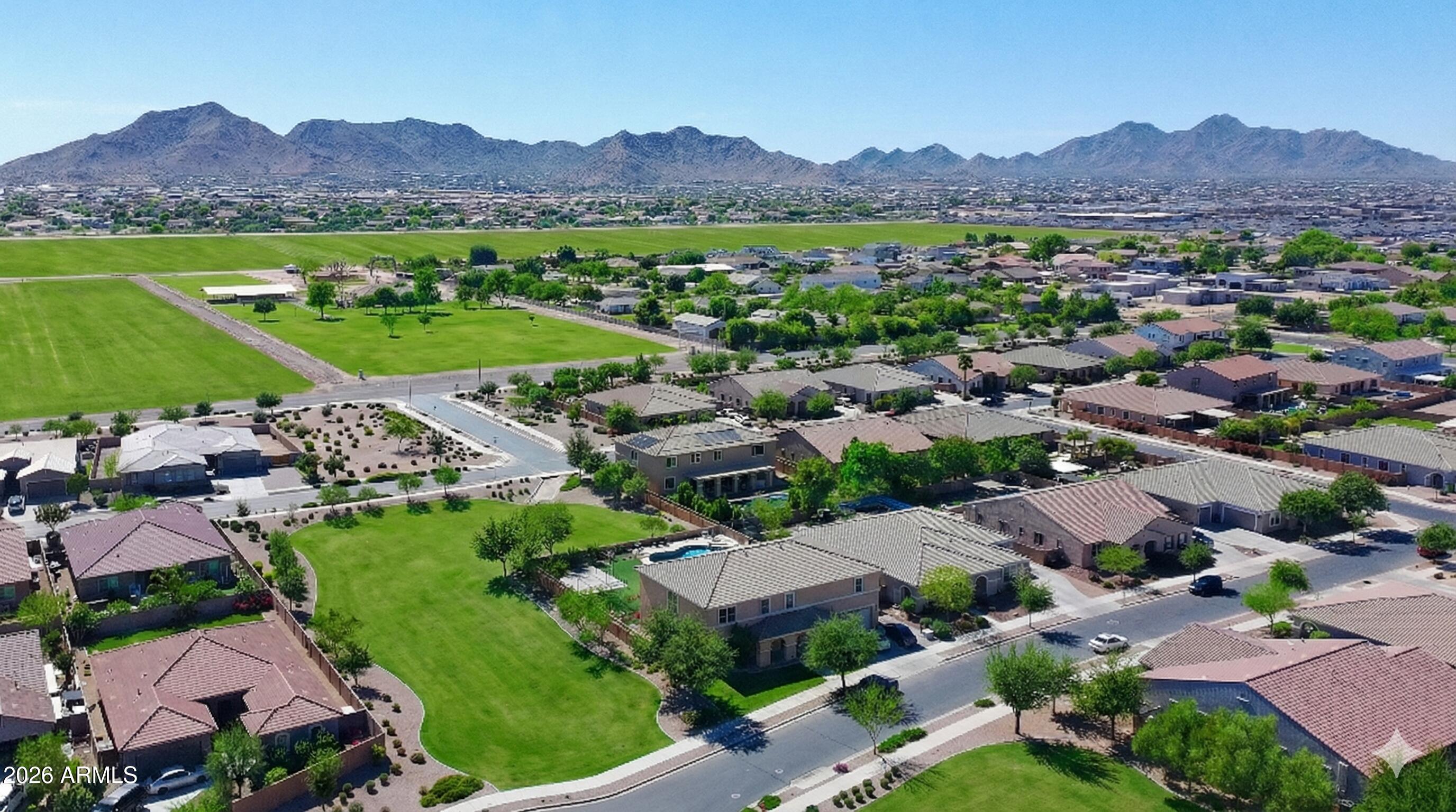 21466 E VIA DE ARBOLES