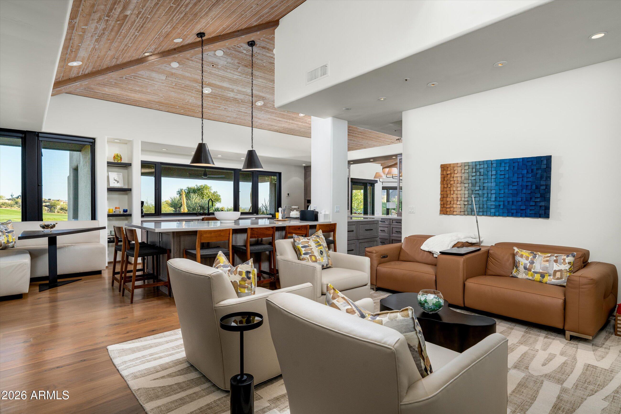 10641 E Tamarisk Way