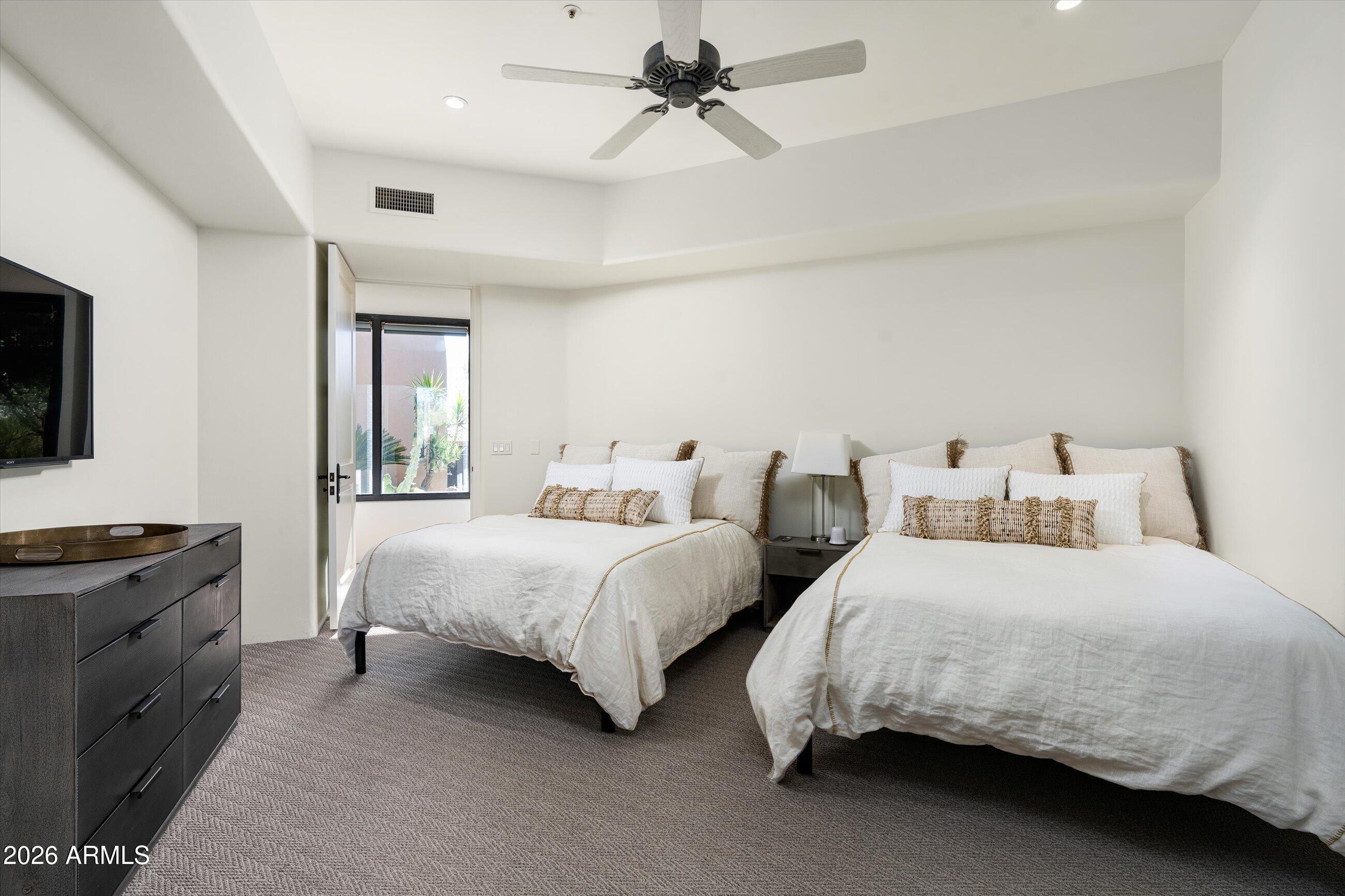 10641 E Tamarisk Way