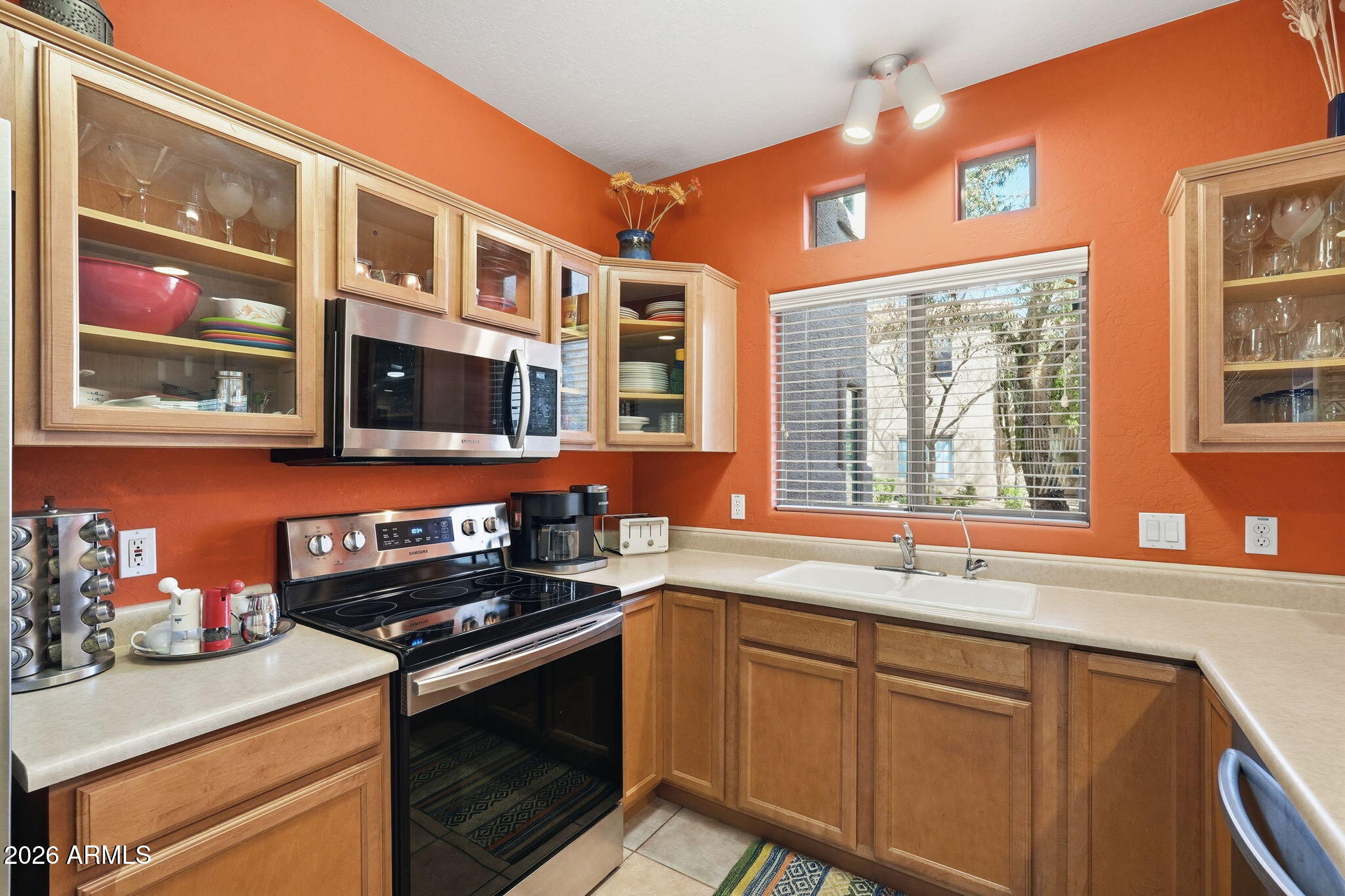 1351 N PLEASANT Drive 1116