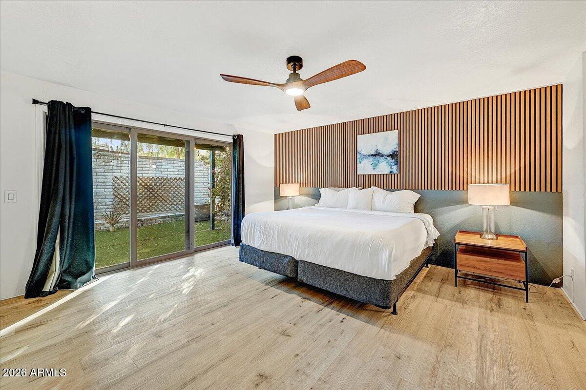 7803 E MACKENZIE Drive