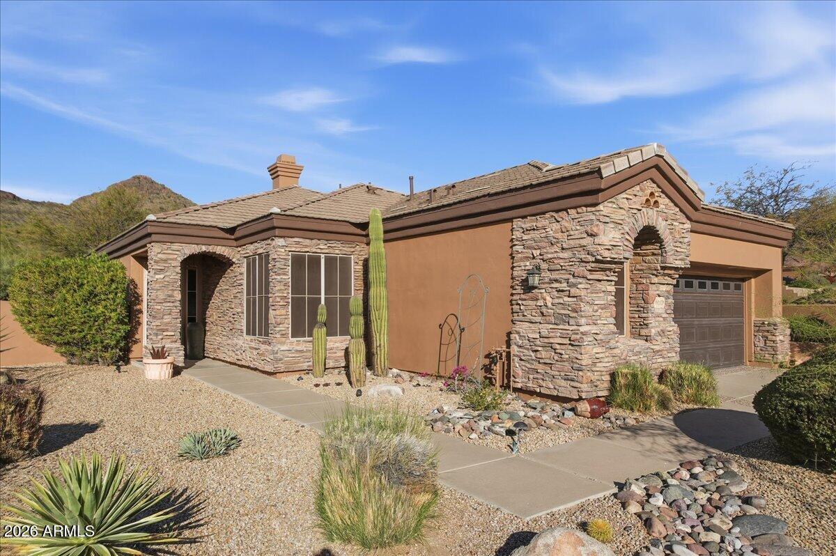 9032 N BROKEN BOW Street