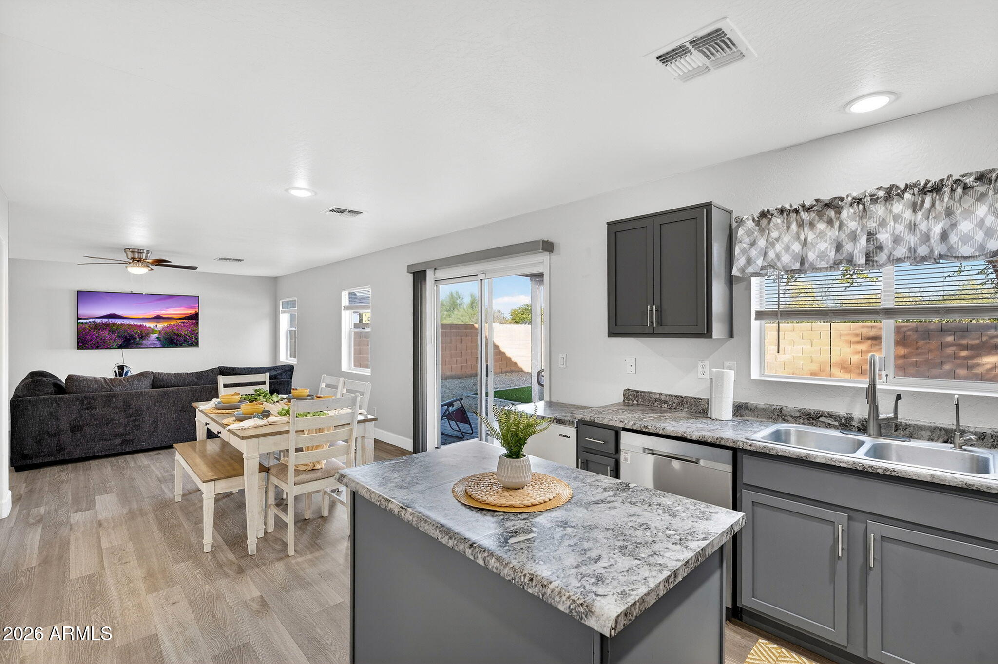 4610 E SUPERIOR Road