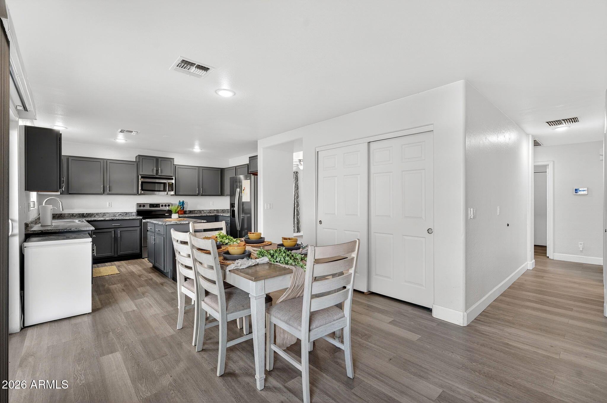 4610 E SUPERIOR Road