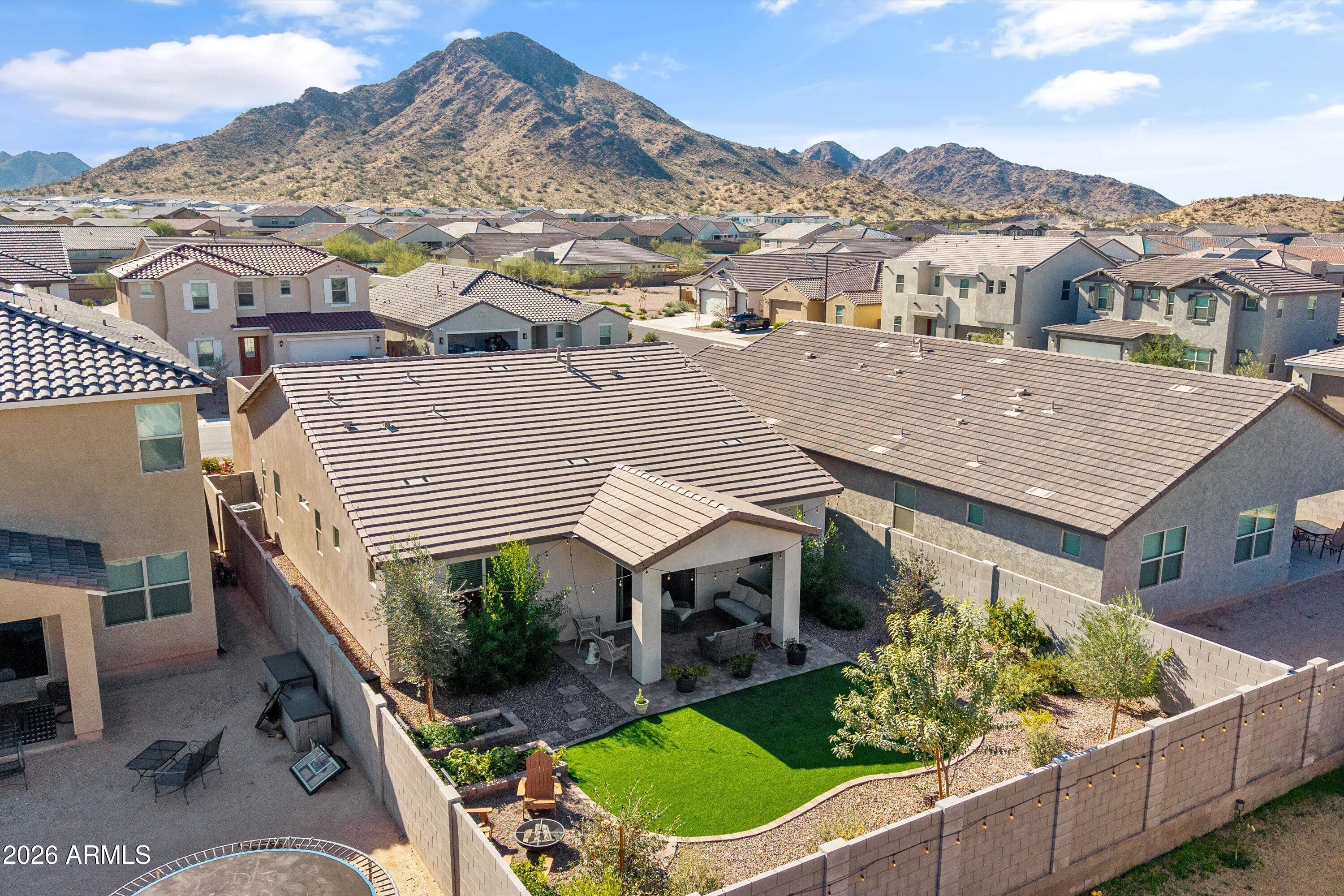 4350 W SEBASTIAN Lane