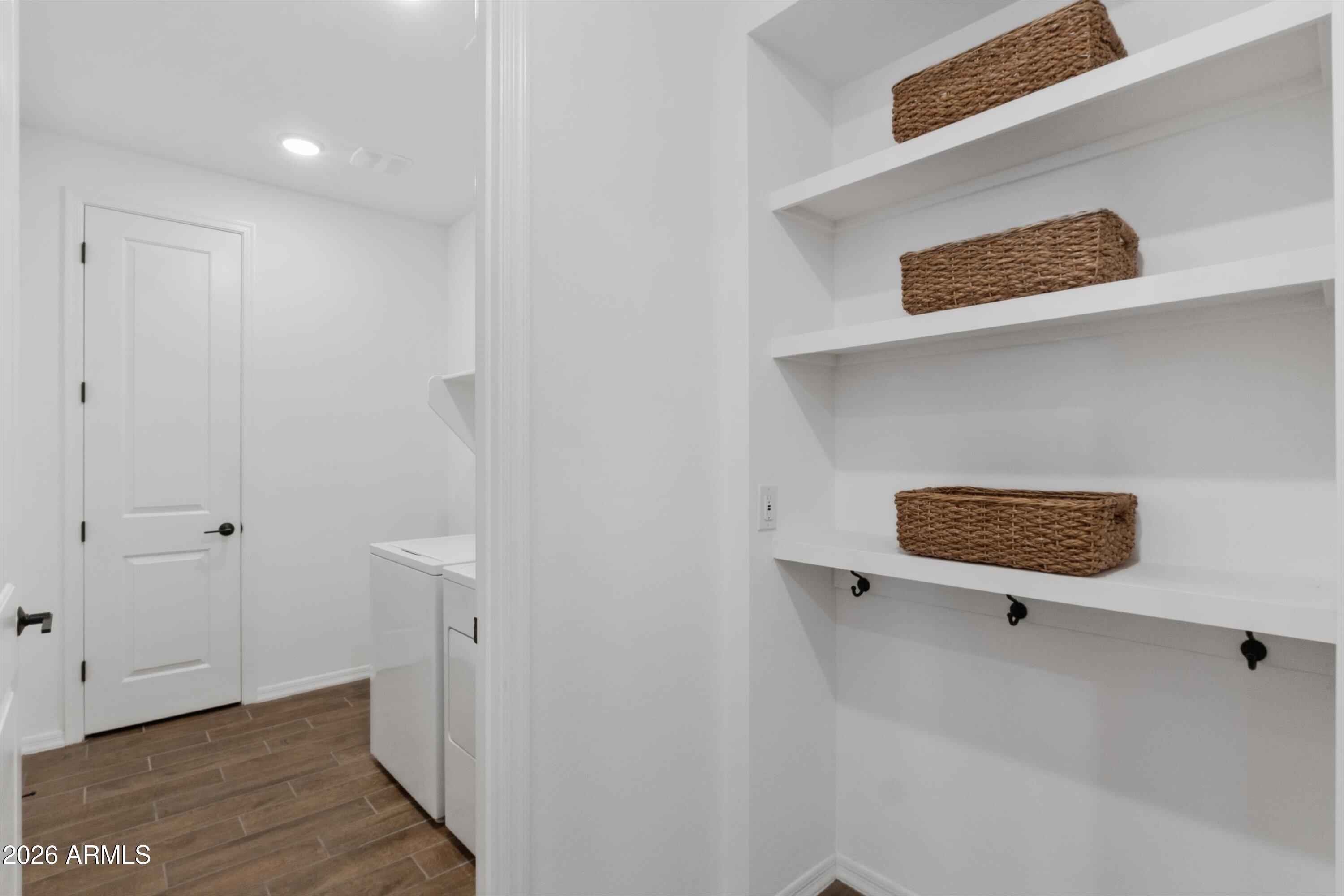 4350 W SEBASTIAN Lane