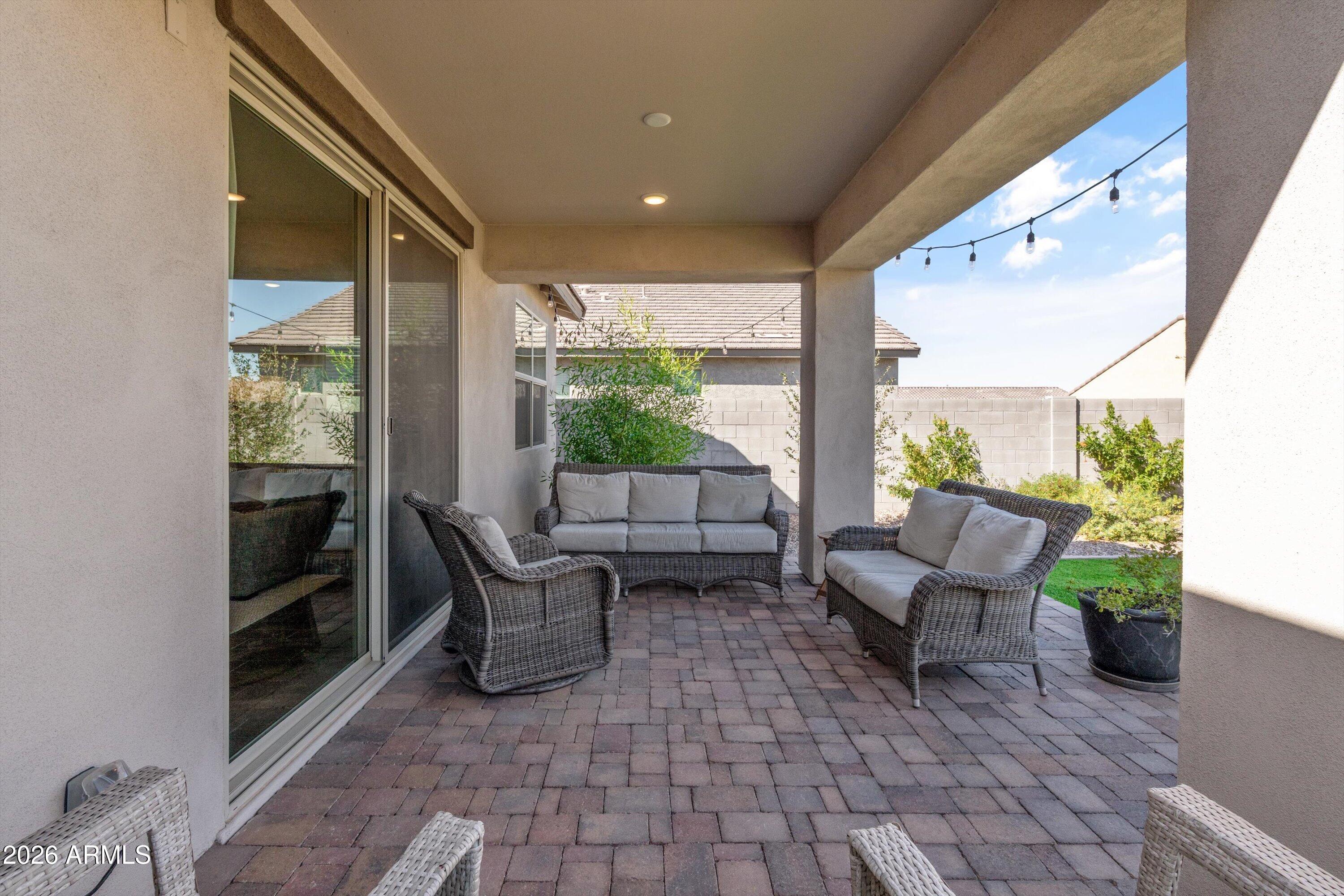 4350 W SEBASTIAN Lane
