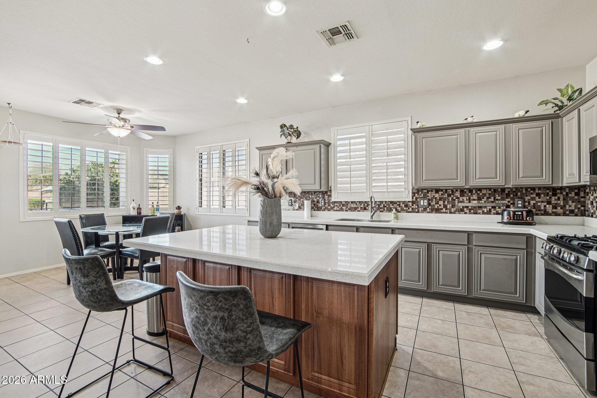 12002 W TONTO Street