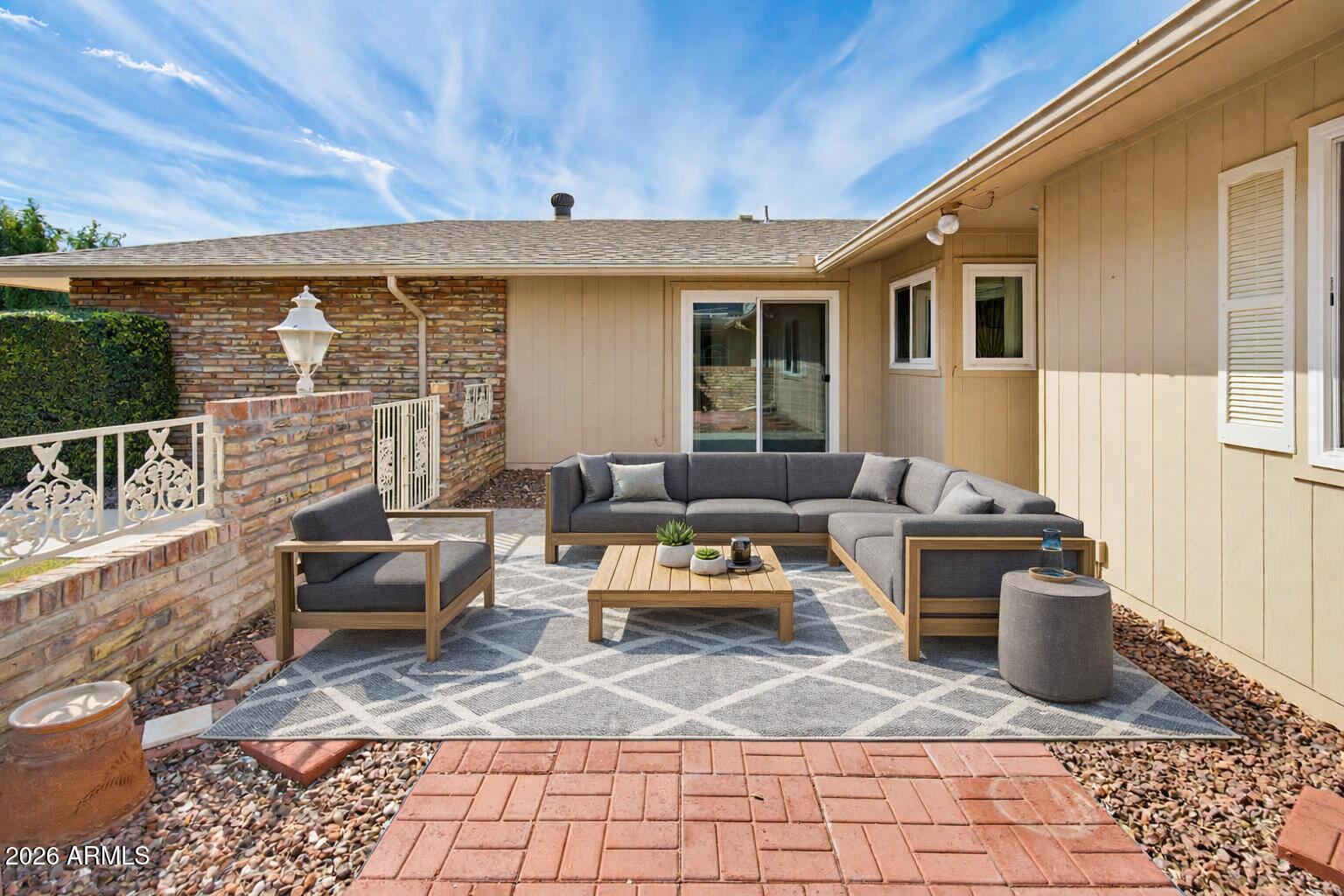 10326 W HIGHWOOD Lane