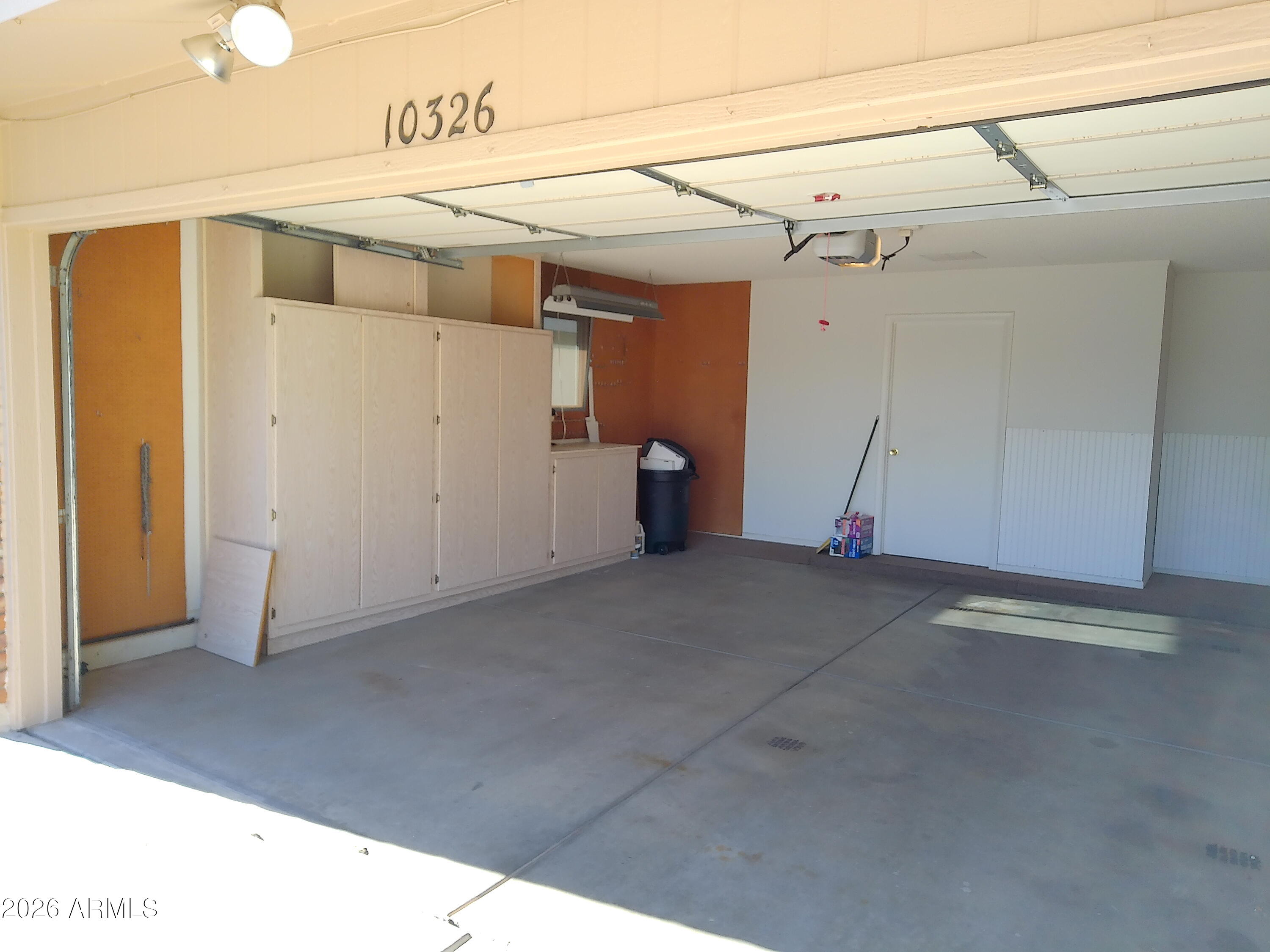 10326 W HIGHWOOD Lane