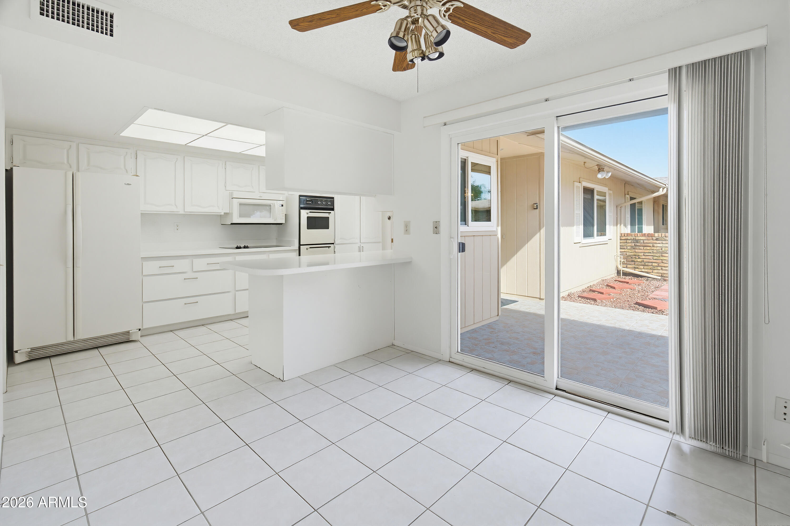 10326 W HIGHWOOD Lane