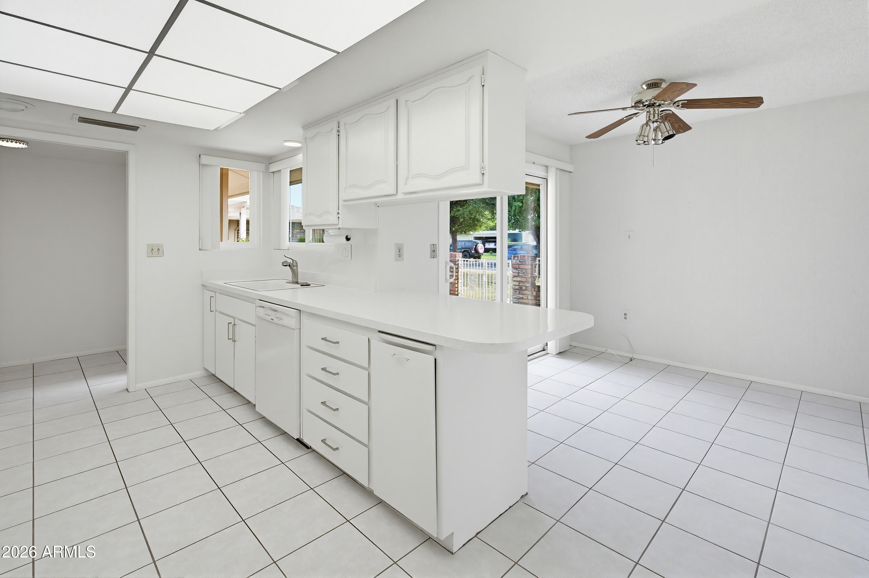 10326 W HIGHWOOD Lane