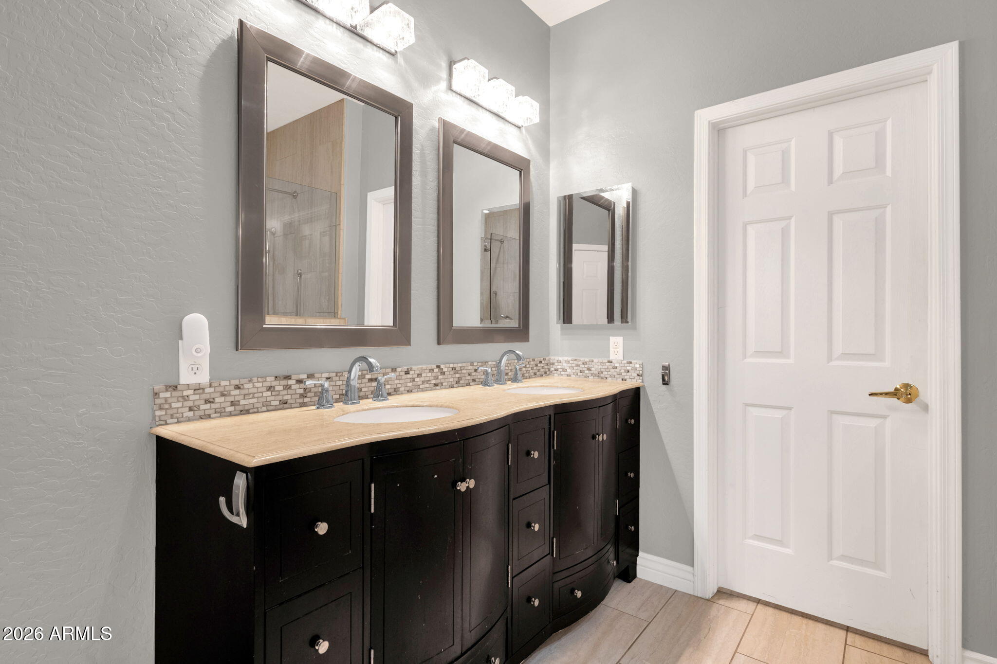 4560 S SPRINGS Drive