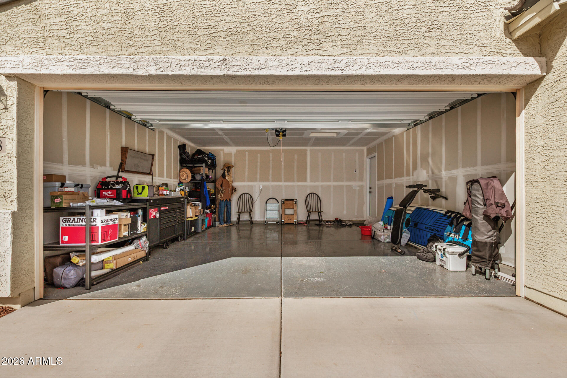 1418 E PEGGY Drive