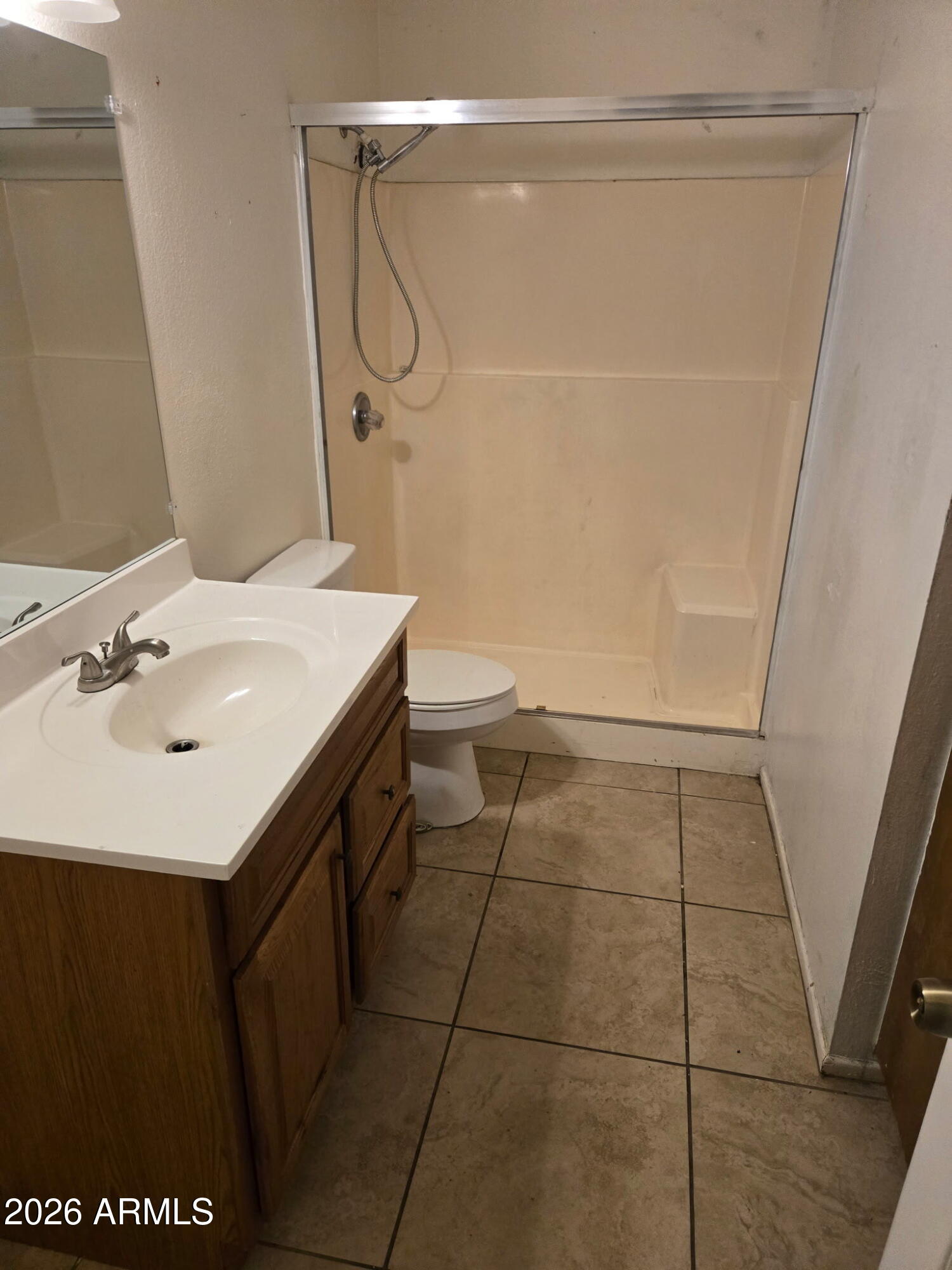 1142 E MCMURRAY Boulevard