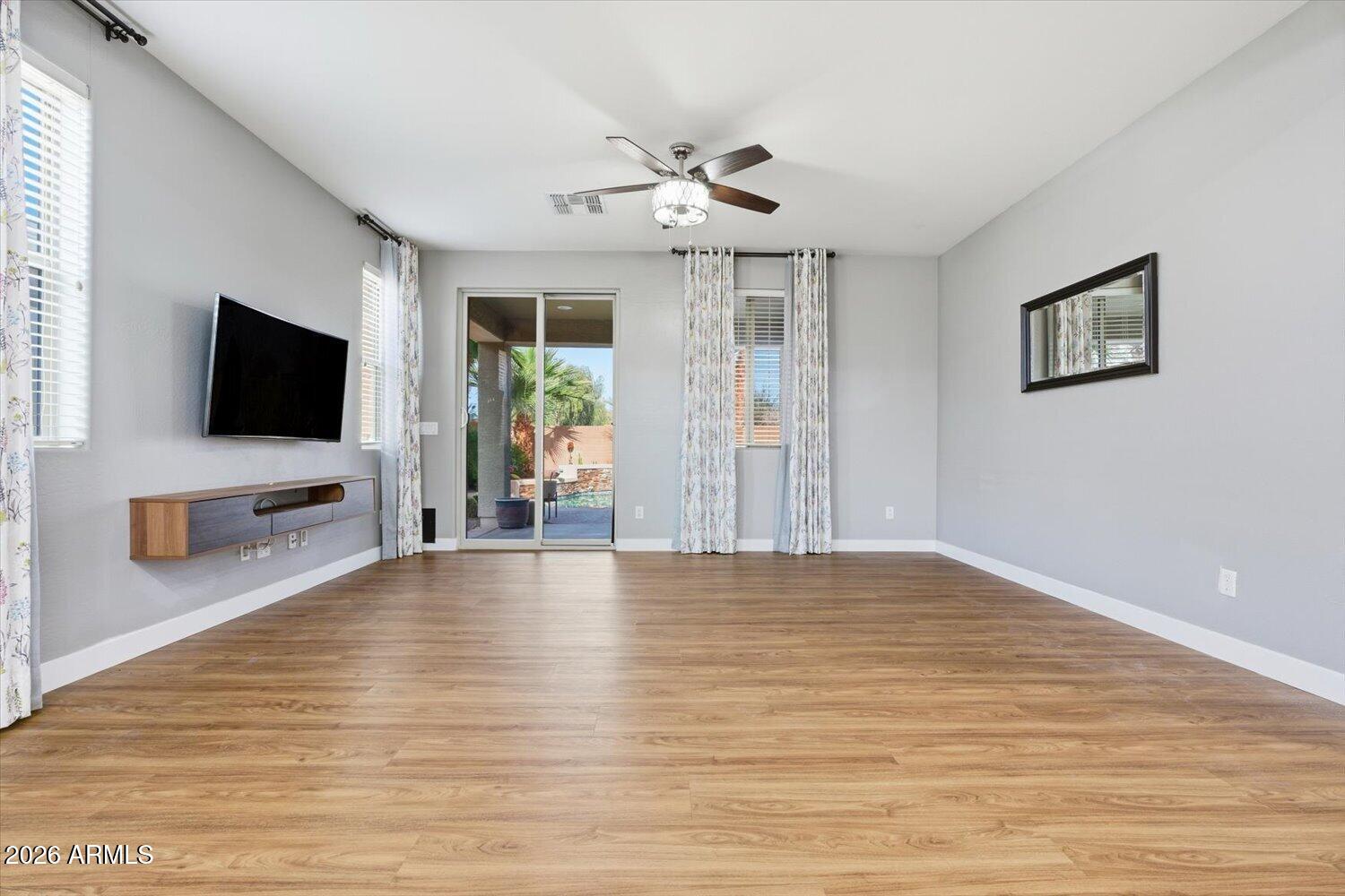 15686 W MCKINLEY Street