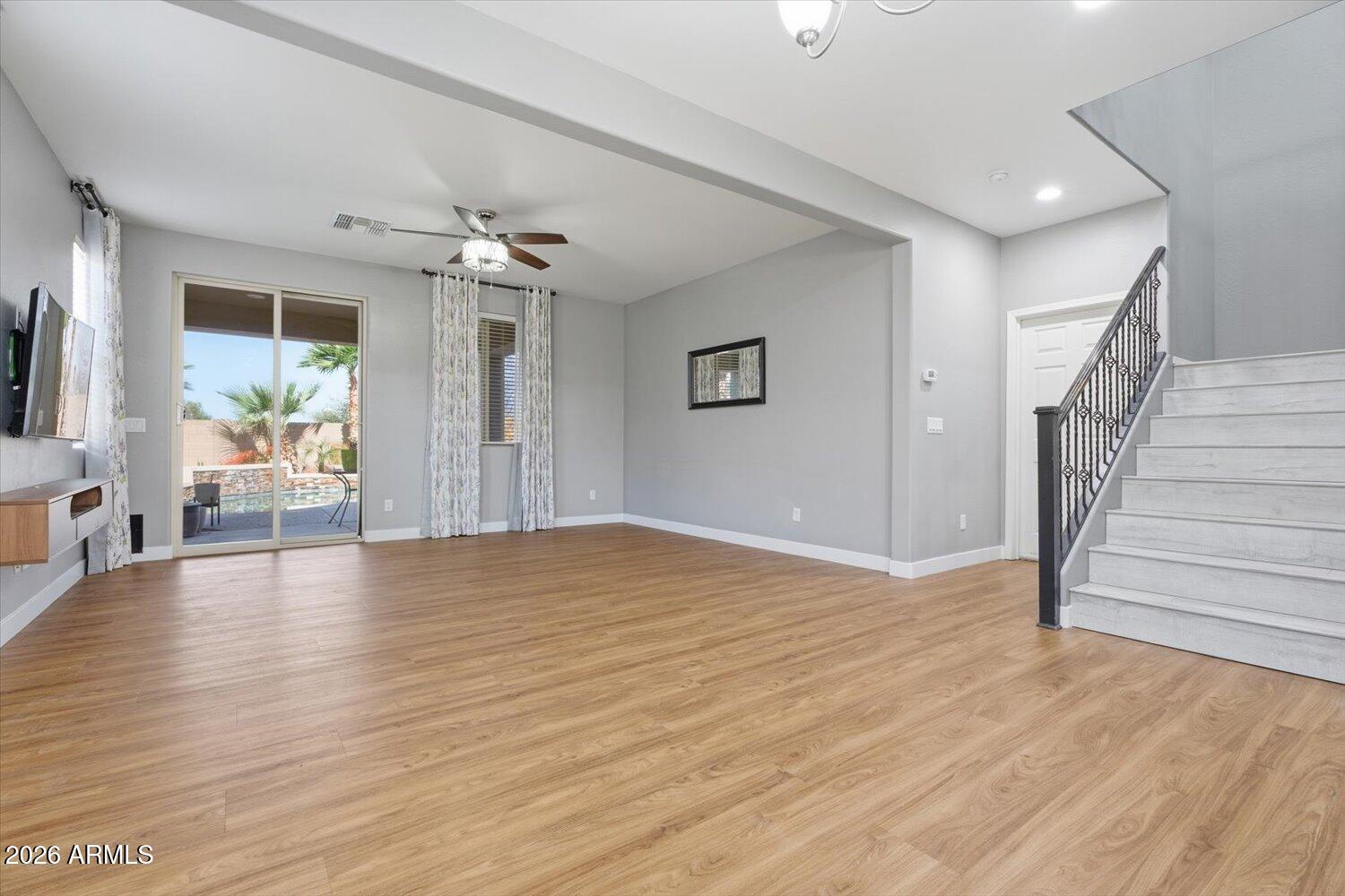 15686 W MCKINLEY Street