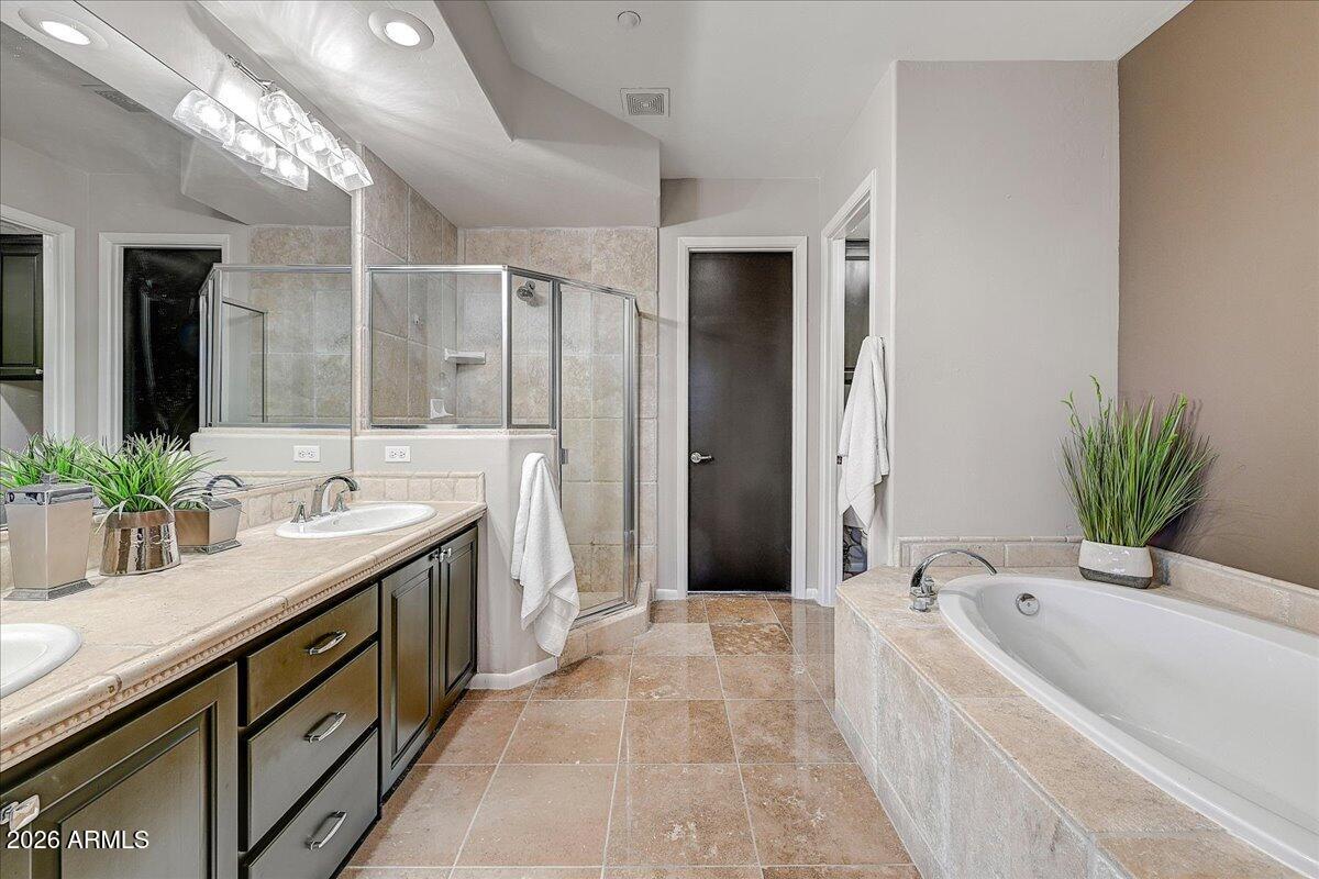 10222 E SOUTHWIND Lane 1053