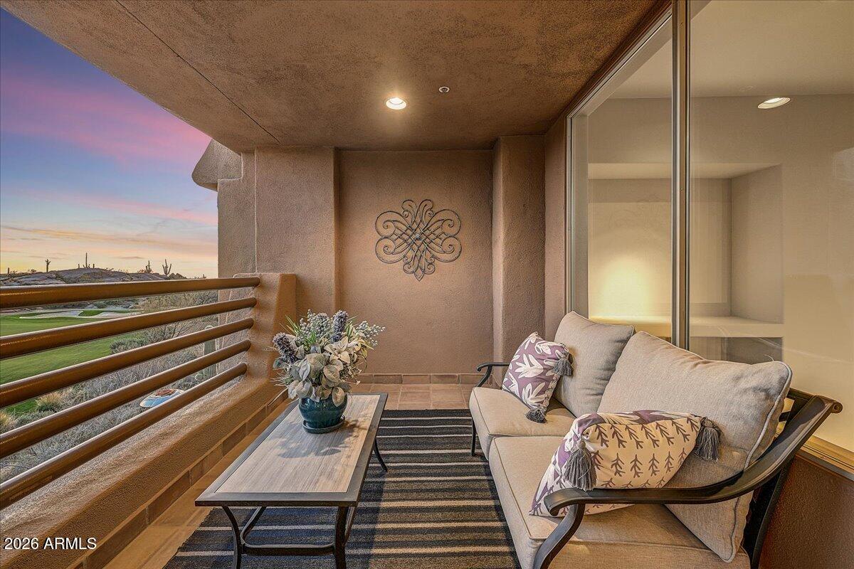 10222 E SOUTHWIND Lane 1053