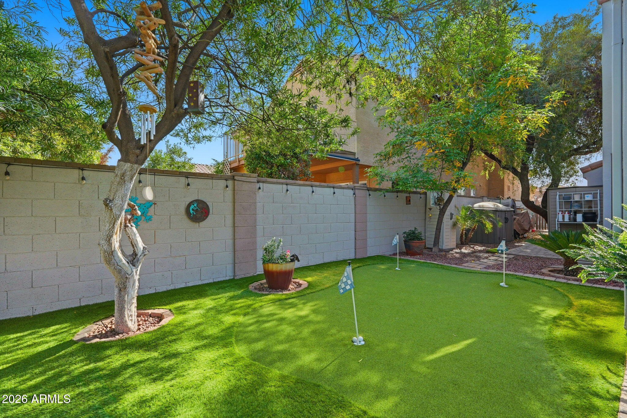 1502 W SHELLFISH Drive