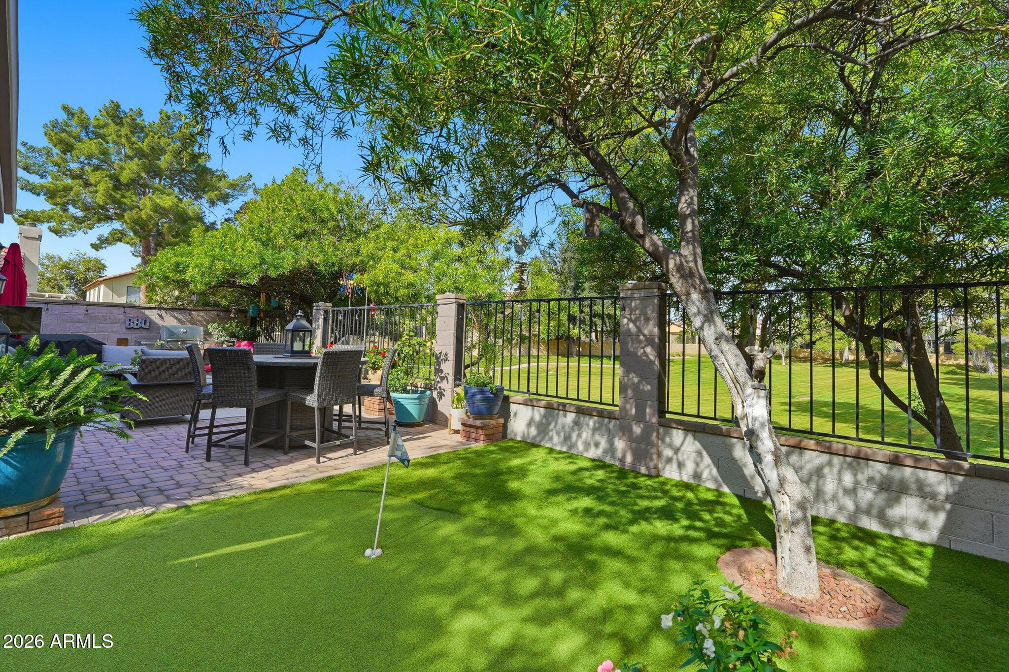 1502 W SHELLFISH Drive