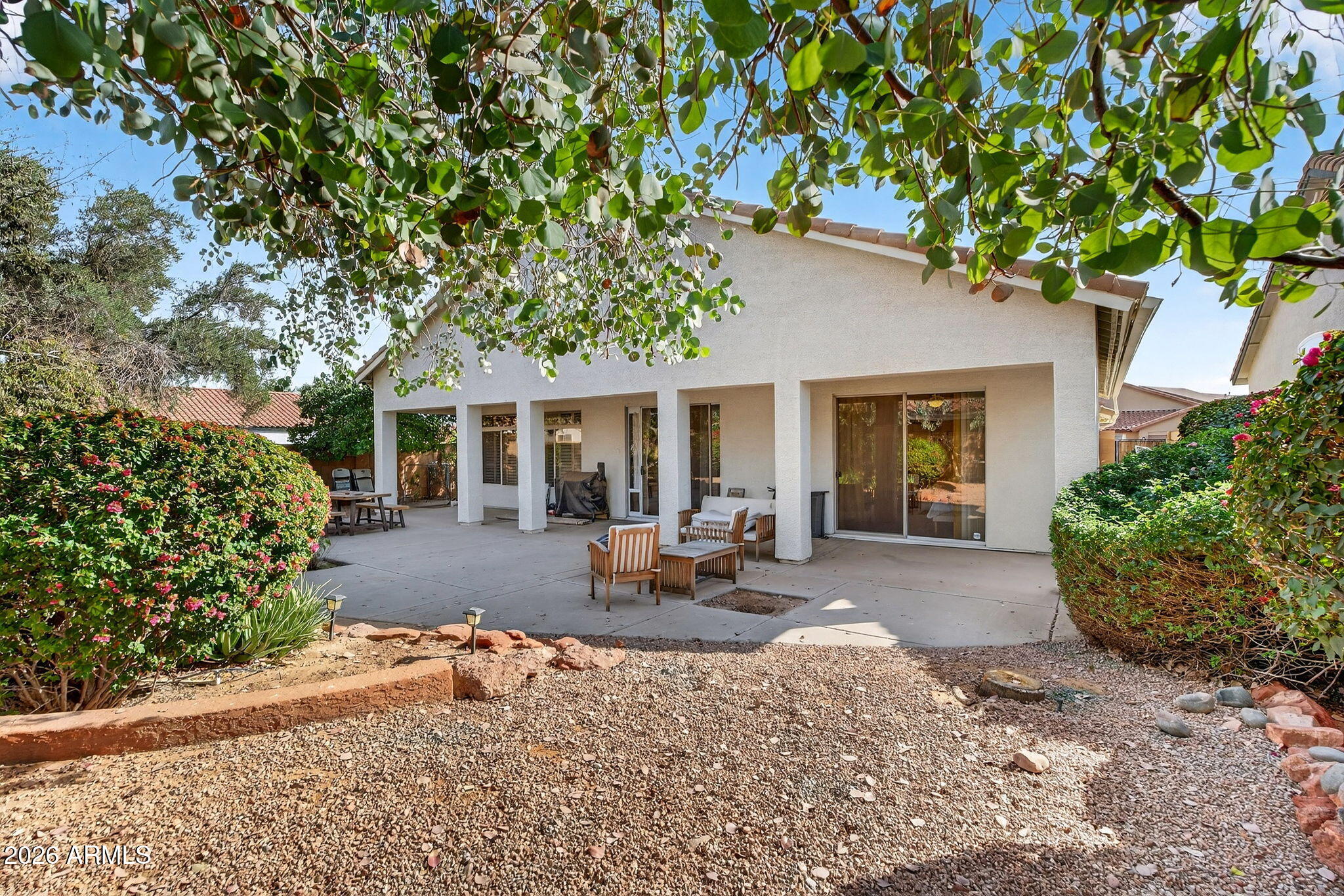 6762 W SHANNON Street