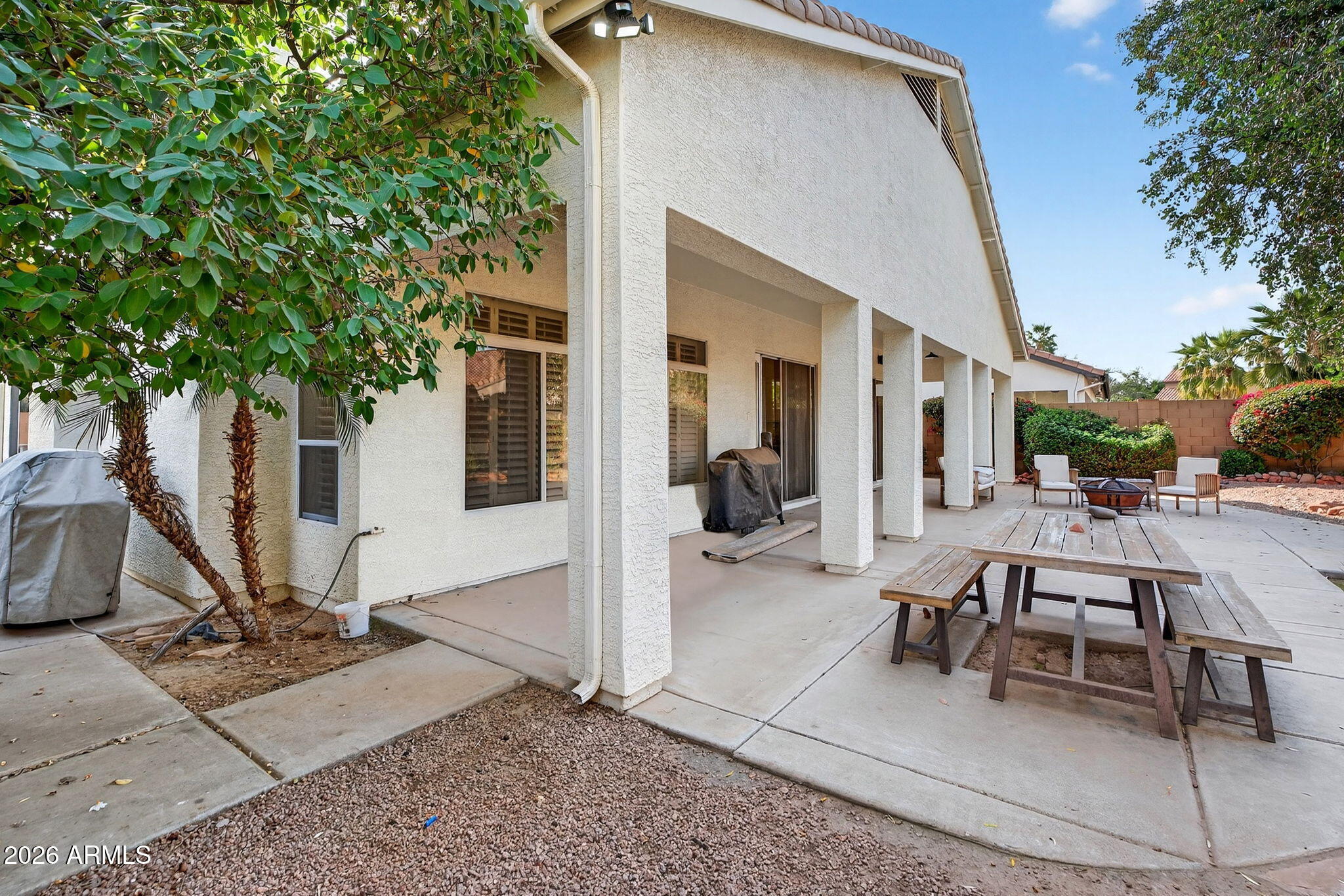 6762 W SHANNON Street