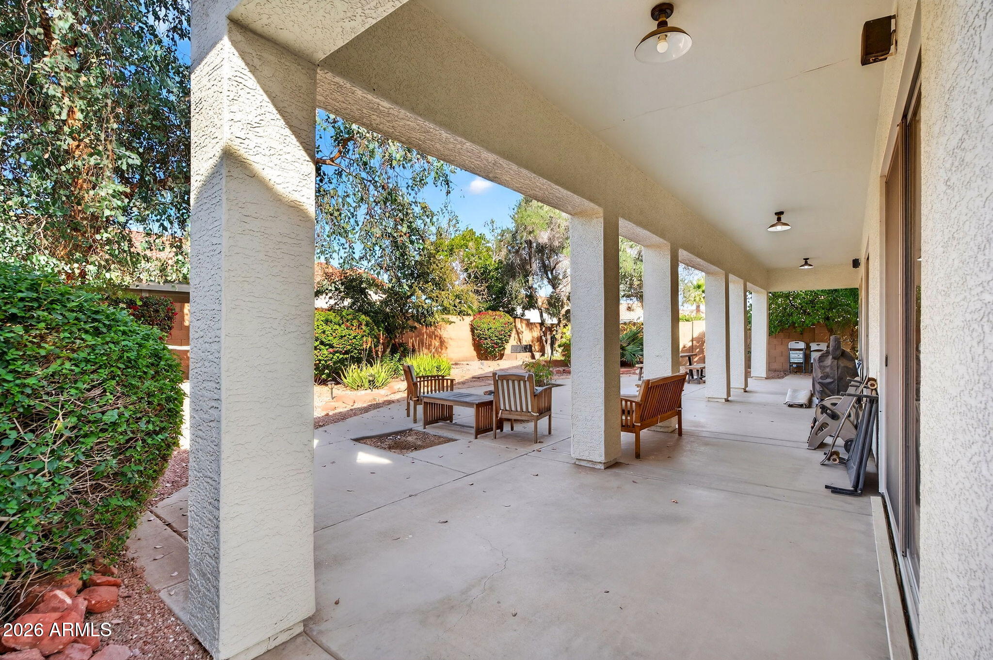 6762 W SHANNON Street