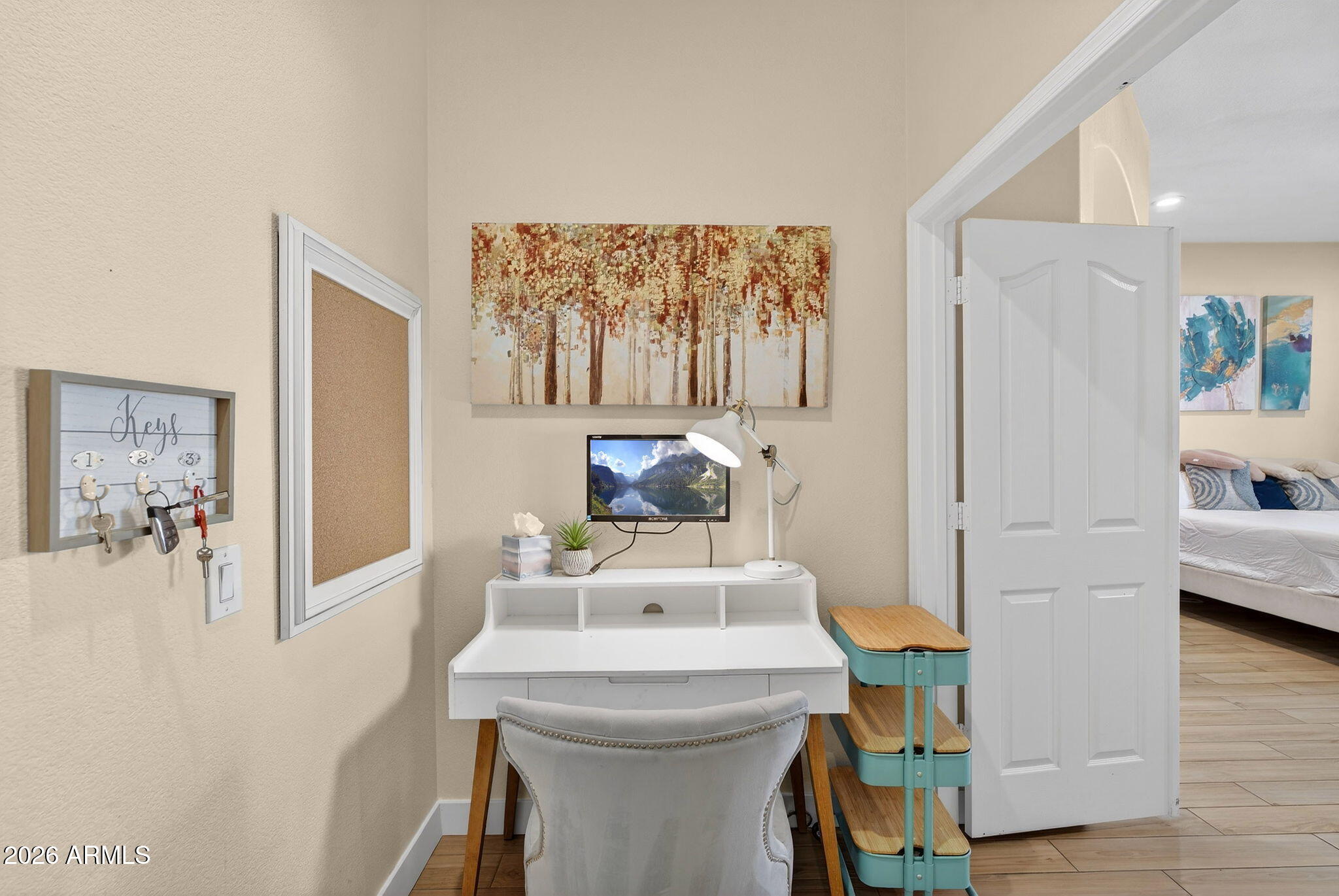 6762 W SHANNON Street